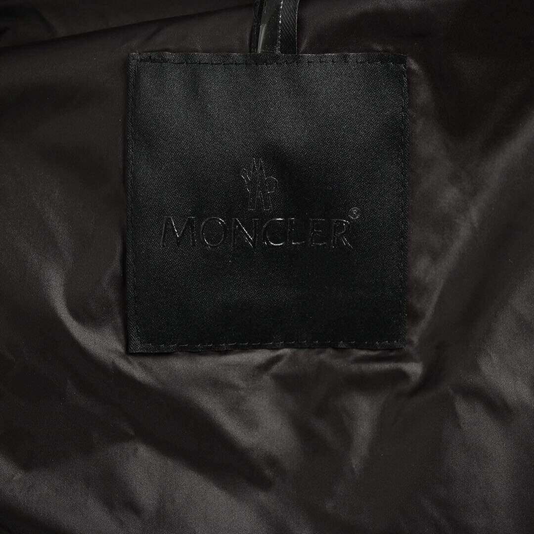 Moncler zippered long hooded down jacket