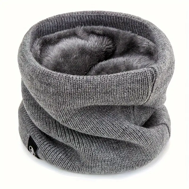 Fleece-Lined Winter Scarf - Soft, Warm & Windproof Neck Gaiter for Men and Women