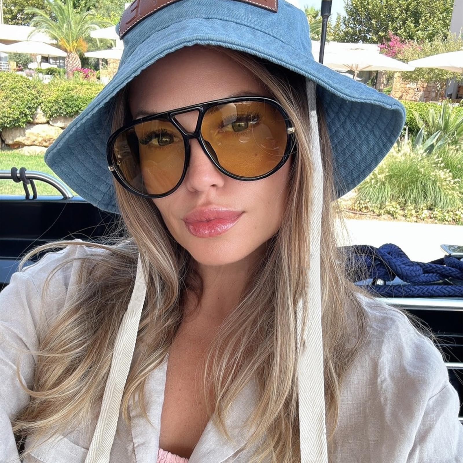 😍2025 Summer Must-Have🛒Oversized Aviator Sunglasses for Women With Earring