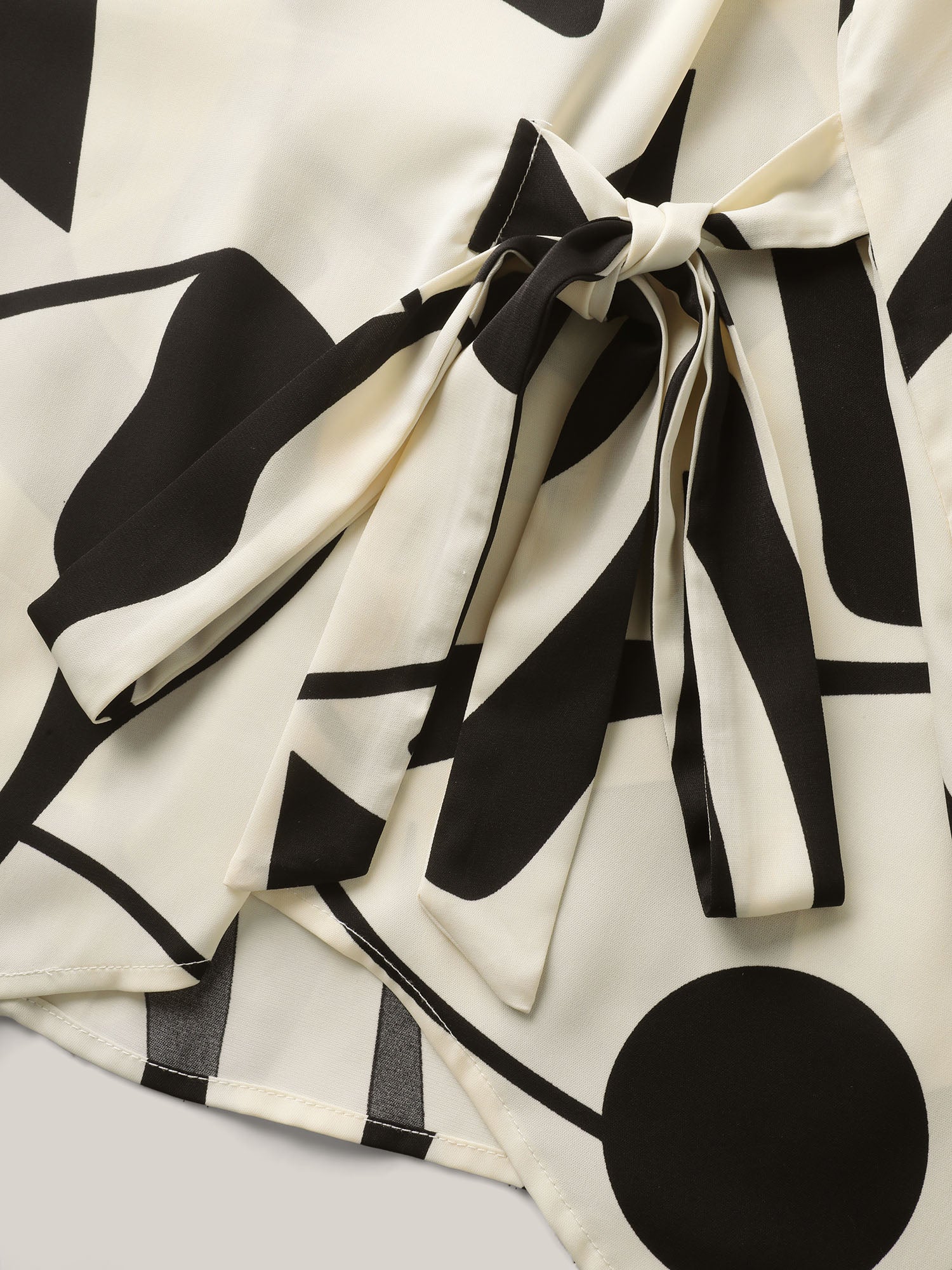 Abstract Print Knotted Blouse