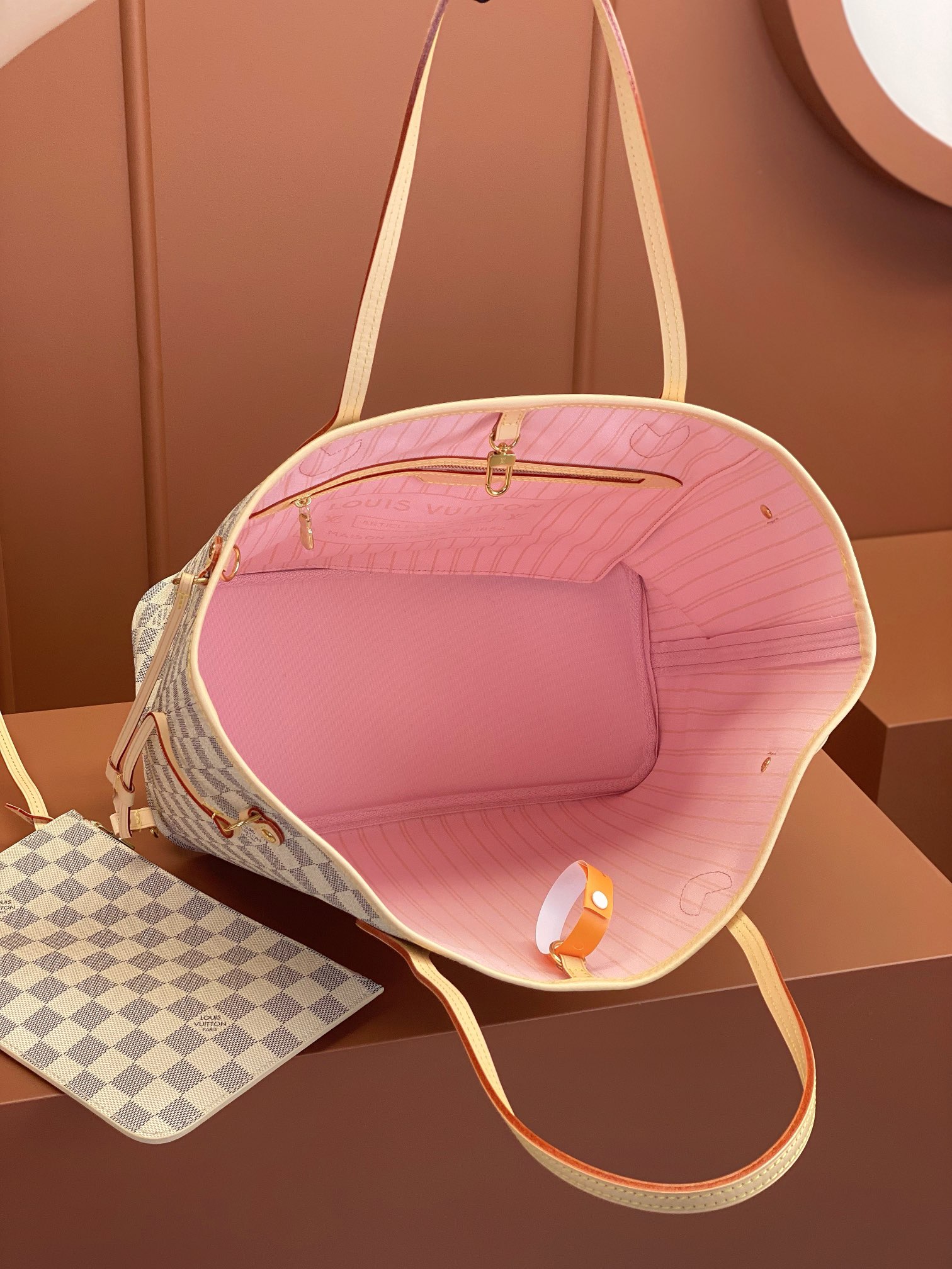 Louis Vuitton NEVERFULL Medium Handbag N41605
