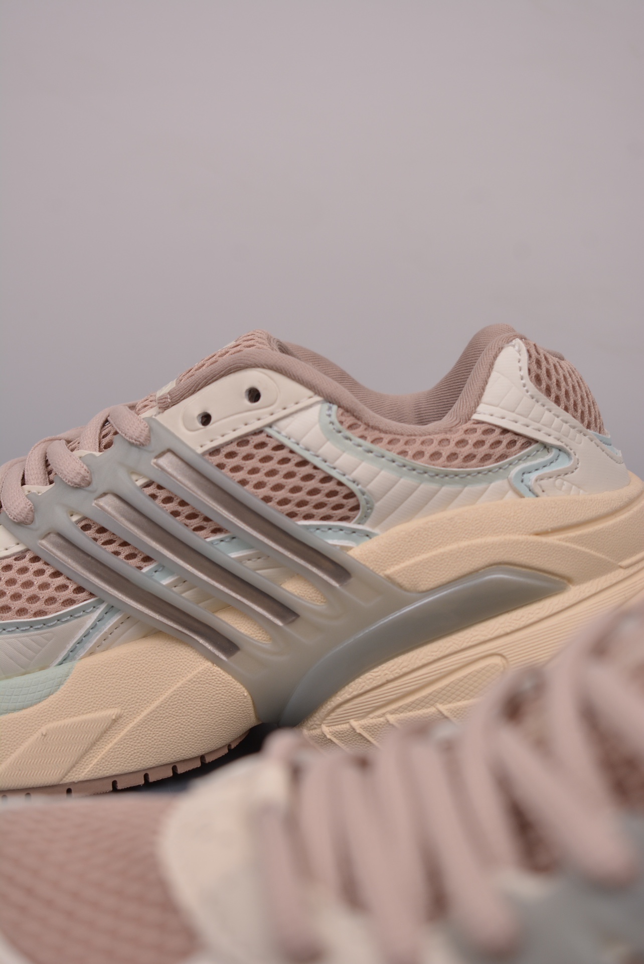 Adidas Adistar XLG Beige Pink Light Green IF6934
