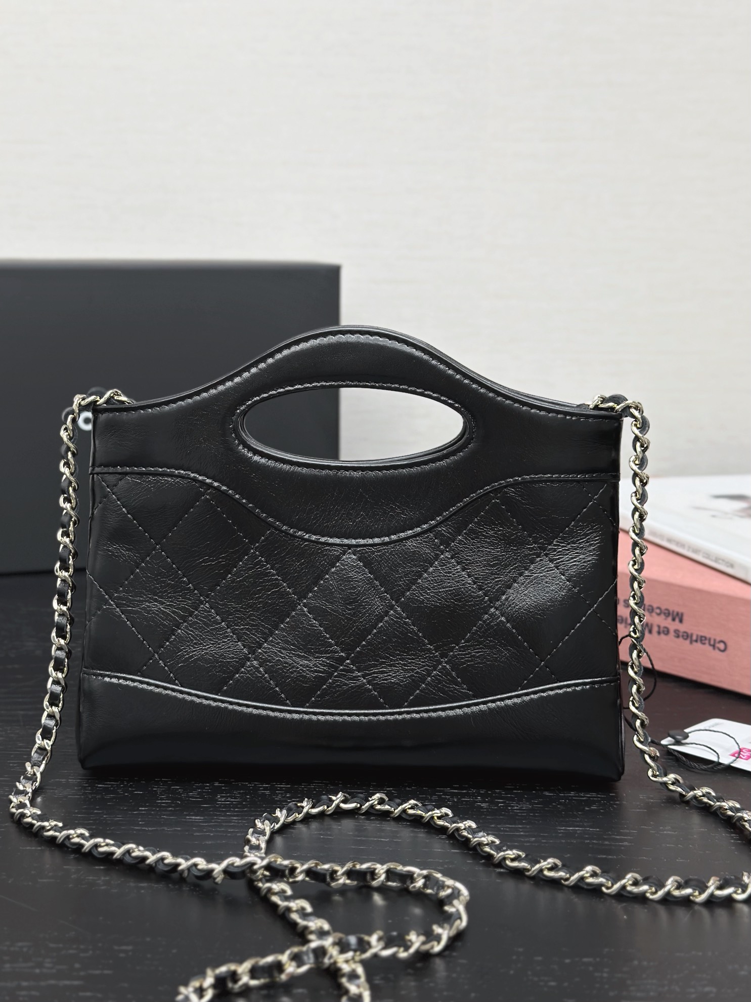 Chanel 24C cowhide 31bag nano 365600980