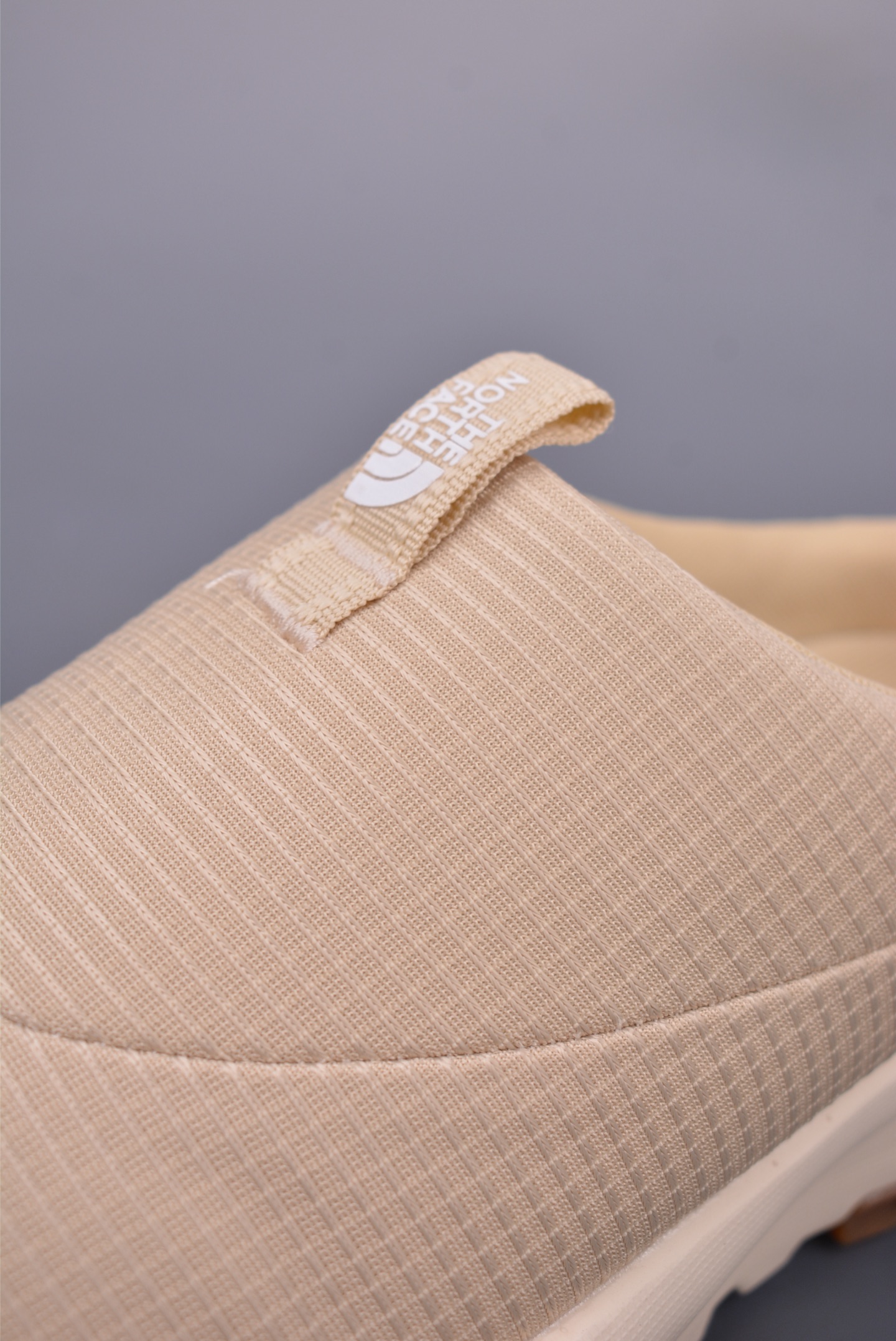 The North Face W Never Stop Lace sneakers khaki half-slip NFOA8A923524