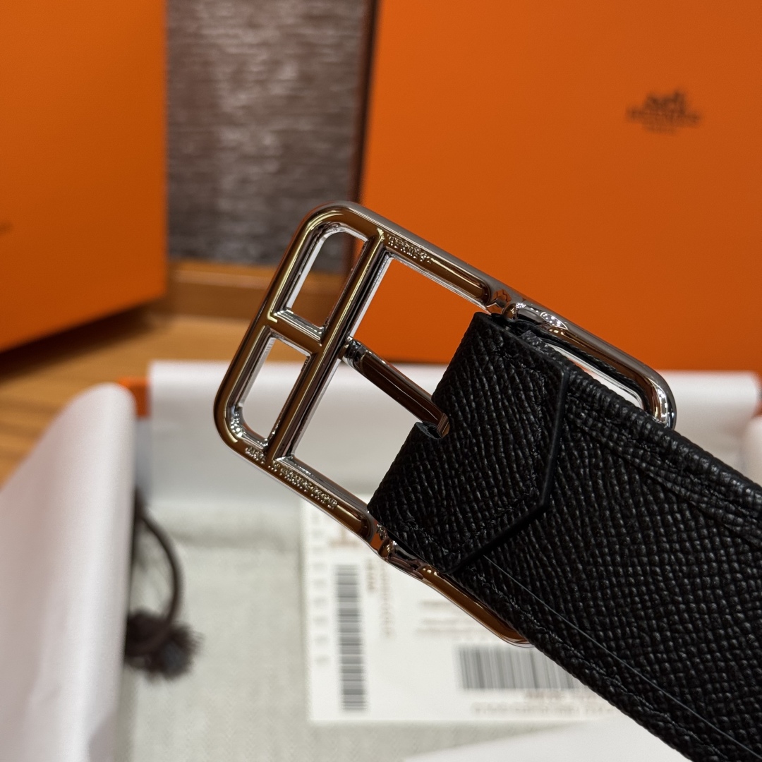 Hermès Half Cod Riviera double-faced leather belt, 3.8cm wide