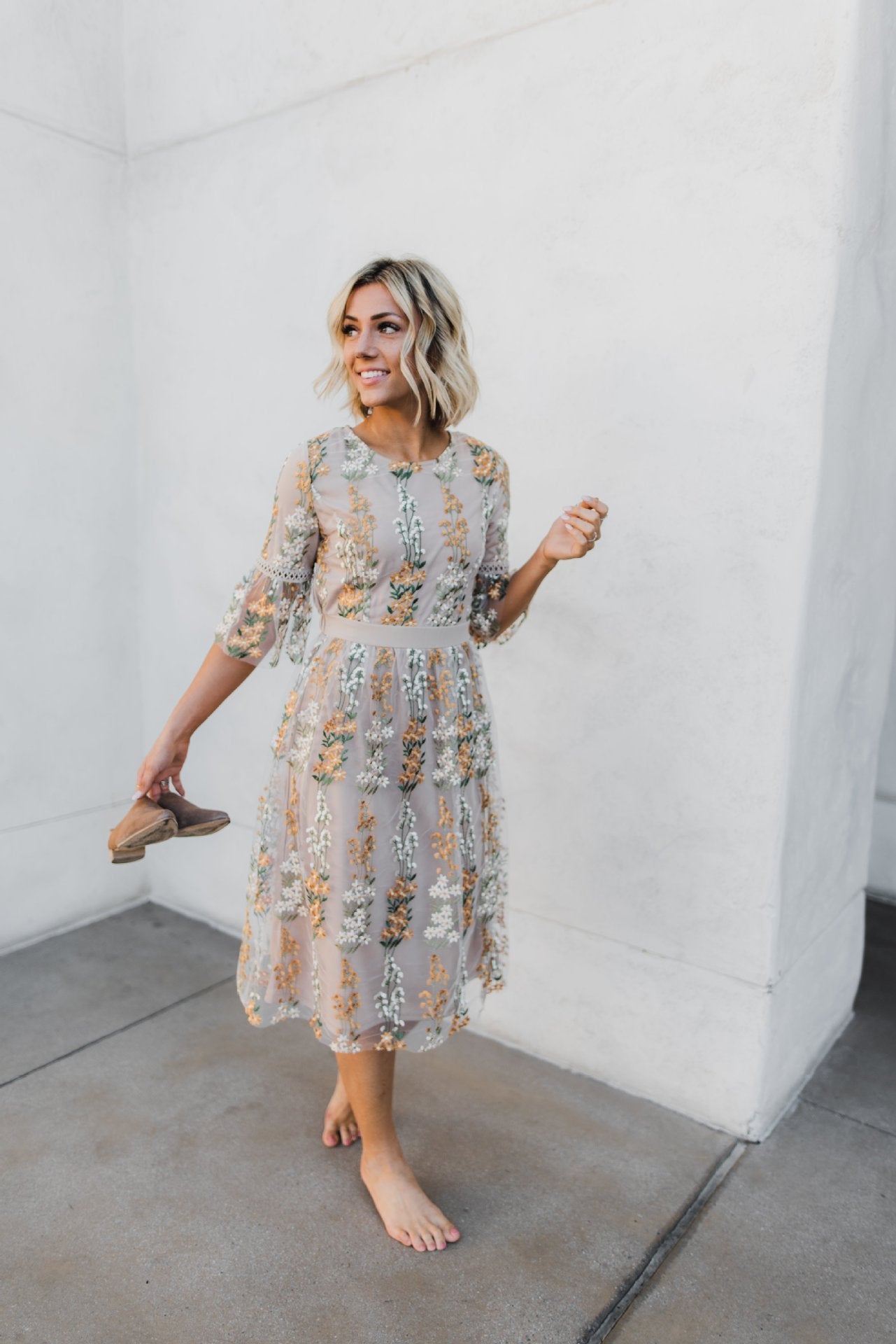 Embroidered Wisteria Flower Mesh High Waist Slim Mid-length Dress