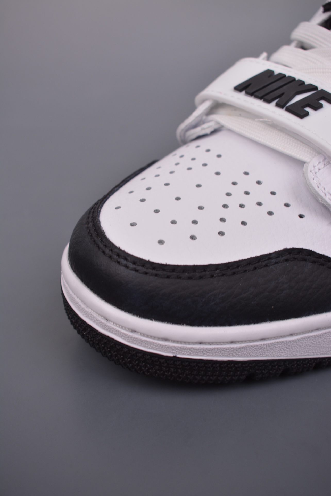 Nike Air Jordan Legacy 312 Low White Black Panda HV1811-101
