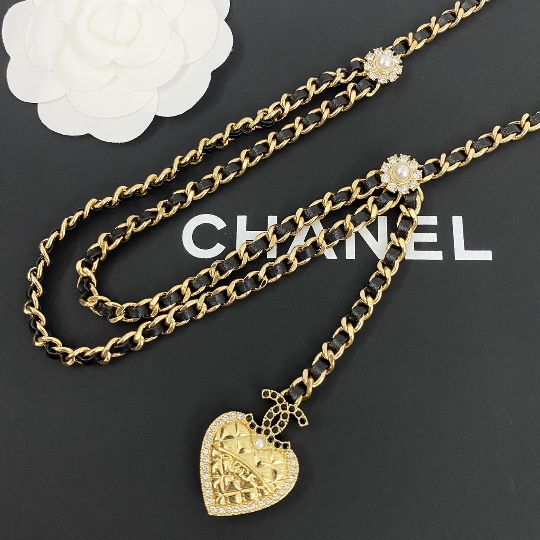 CHAN 24 diamond heart double layer leather waist chain