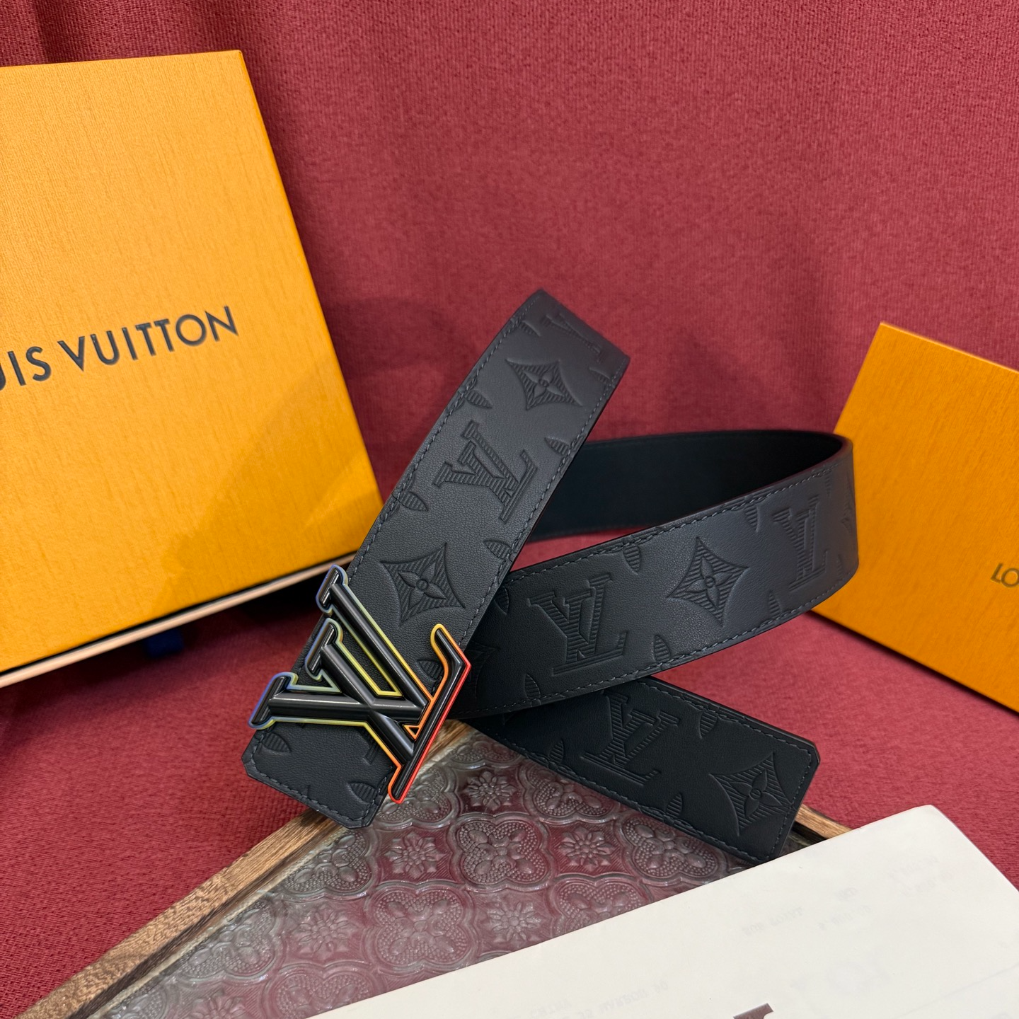 Louis Vuitton Classic Embossed Double-Sided Men's Belt 4CM Width