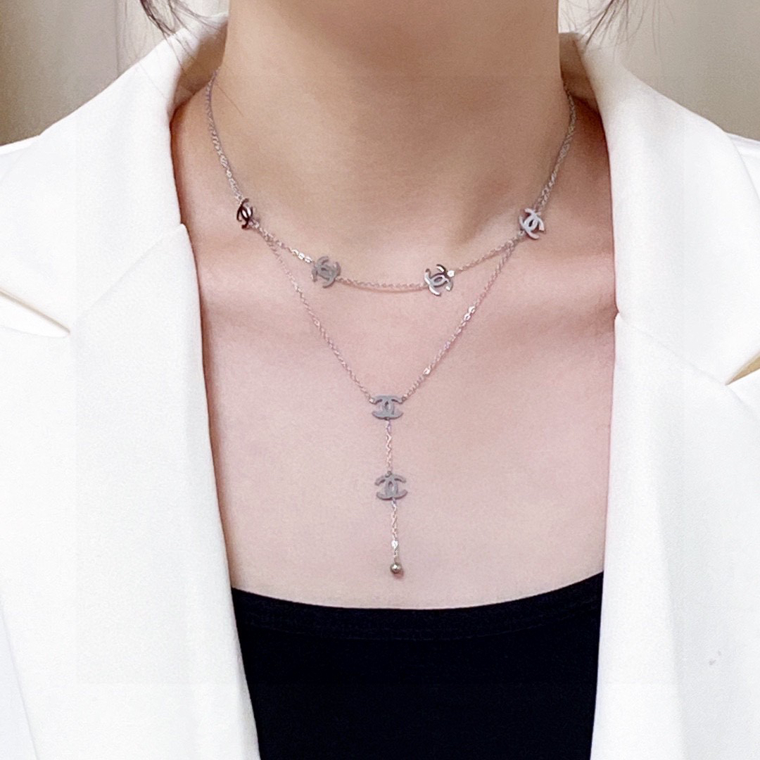 Chanel new double layer necklace