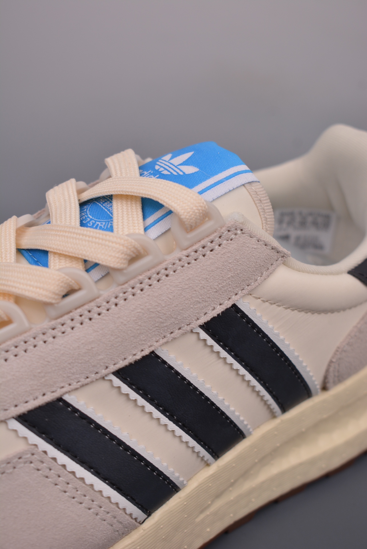 Adidas Originals Retropy Boost E5 Light Grey Black IE8105