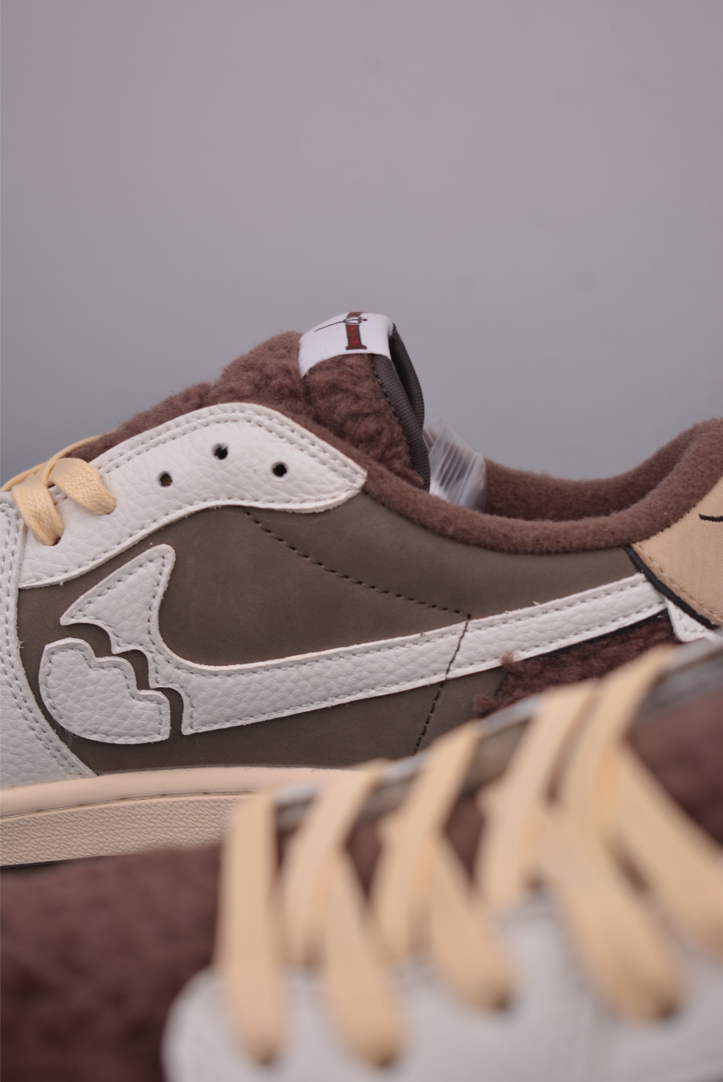 Labubu x Travis Scott x Air Jordan 1 Low Swoosh Collaboration Sneakers DM7866-717