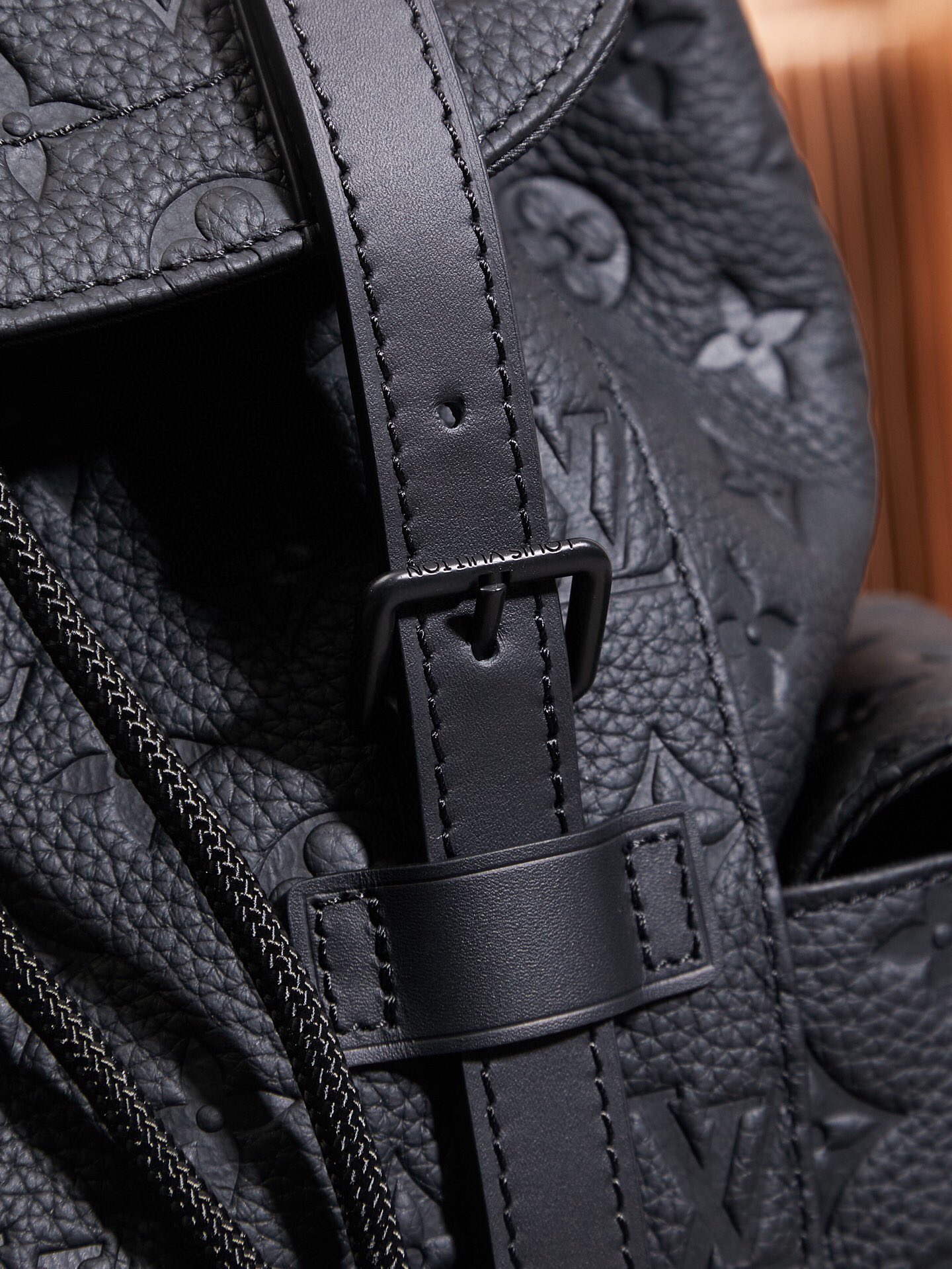 Louis Vuitton Christopher Small Backpack M20899