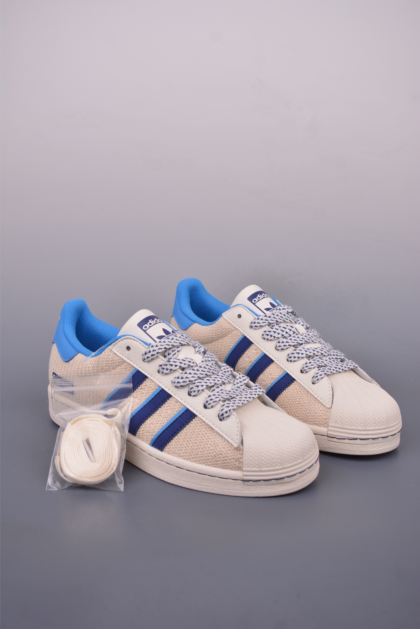 Superstar x Adidas Originals Superstar sneakers Linen Beige Blue HS3070