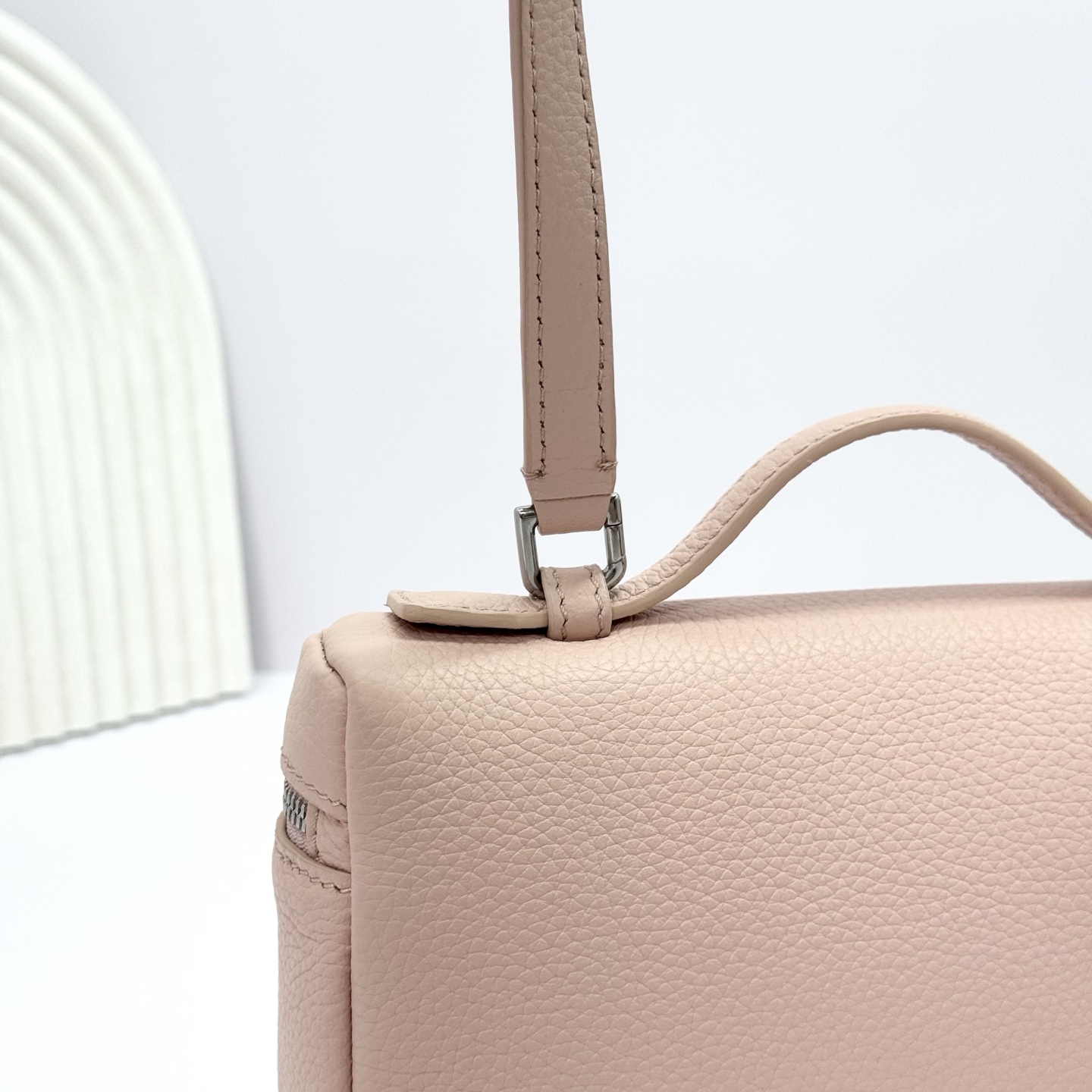 Loro Piana Extra poet L19 Clutch FAI8393