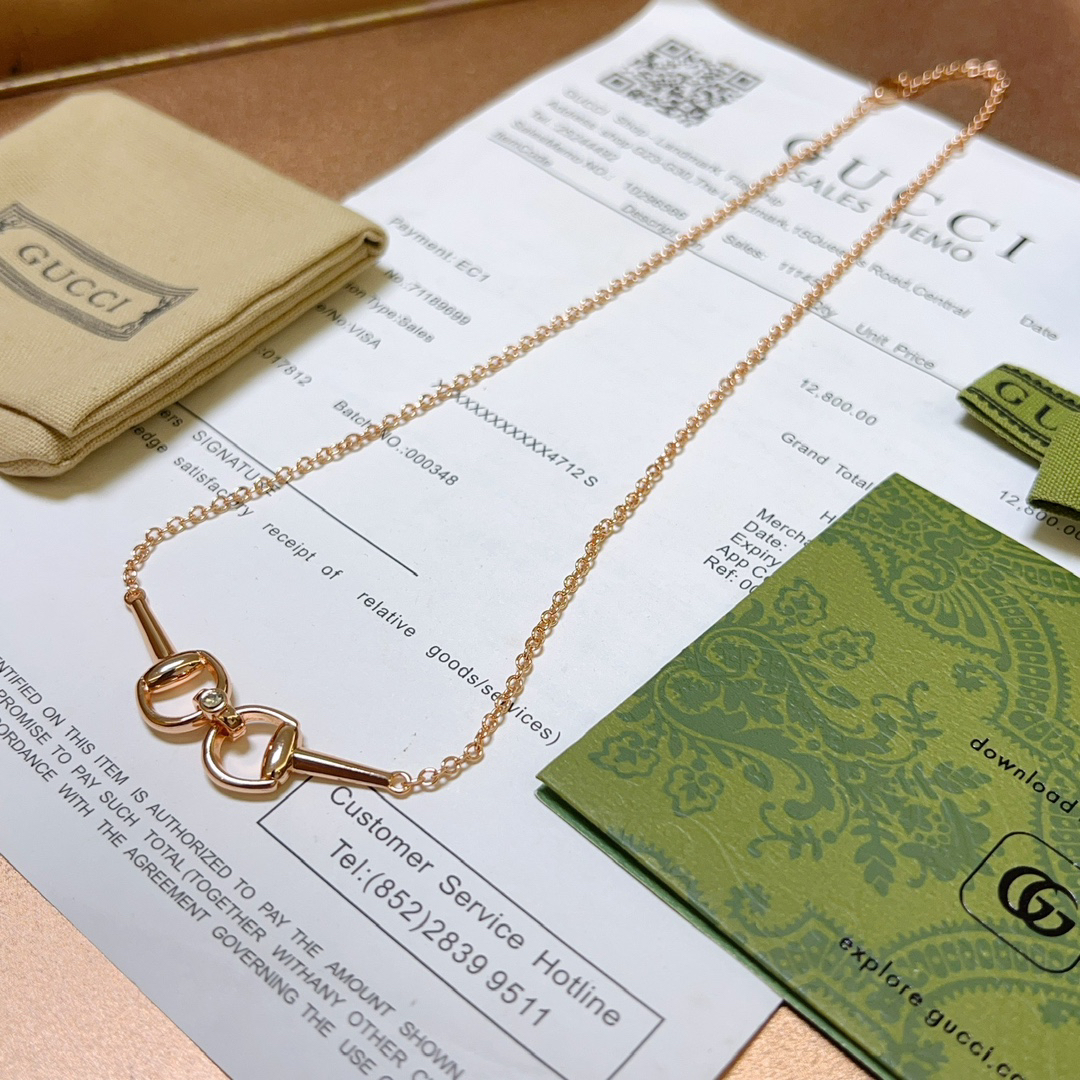 Gucci GG rose gold necklace