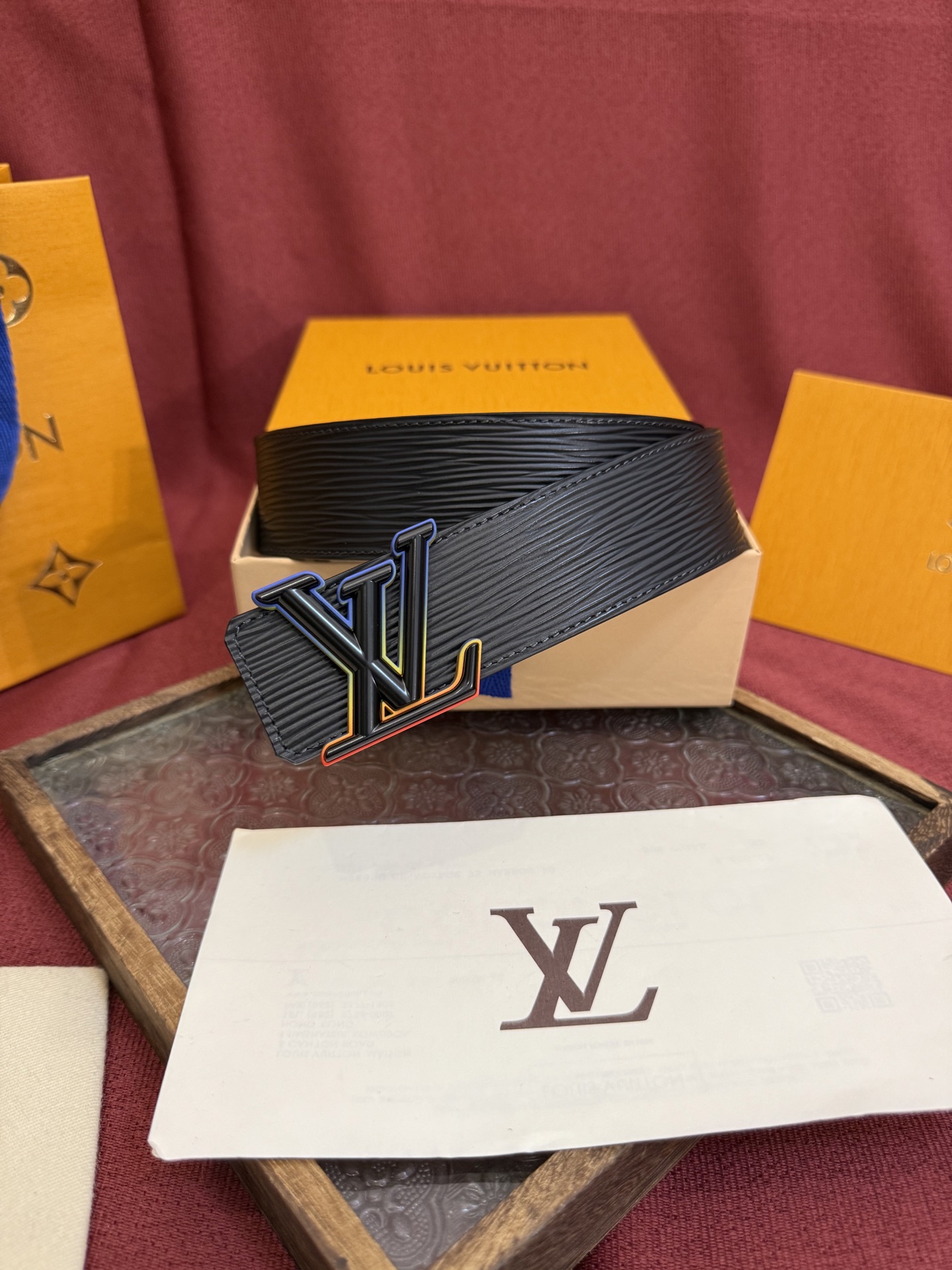 Louis Vuitton Classic Embossed Double-Sided Men's Belt 4CM Width