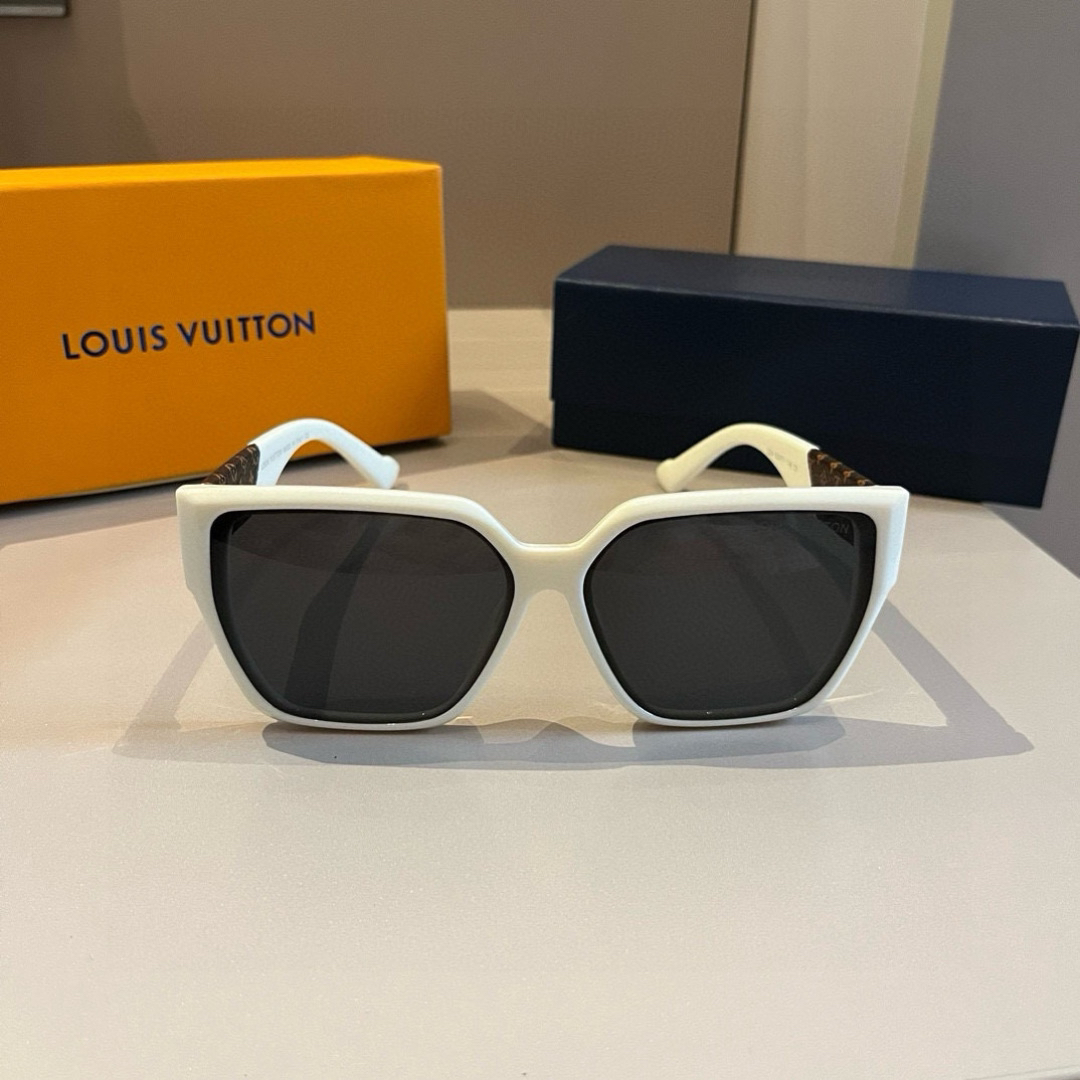 Louis Vuitton Square Frame Sunglasses