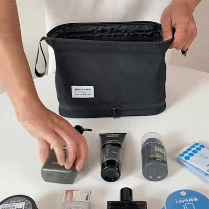 🔥Last Day Promotion-SAVE 50% OFF🔥Large Capacity Wet & Dry Separation Unisex Travel Wash & Makeup Organizer -BUY 2 FREE SHIPPING