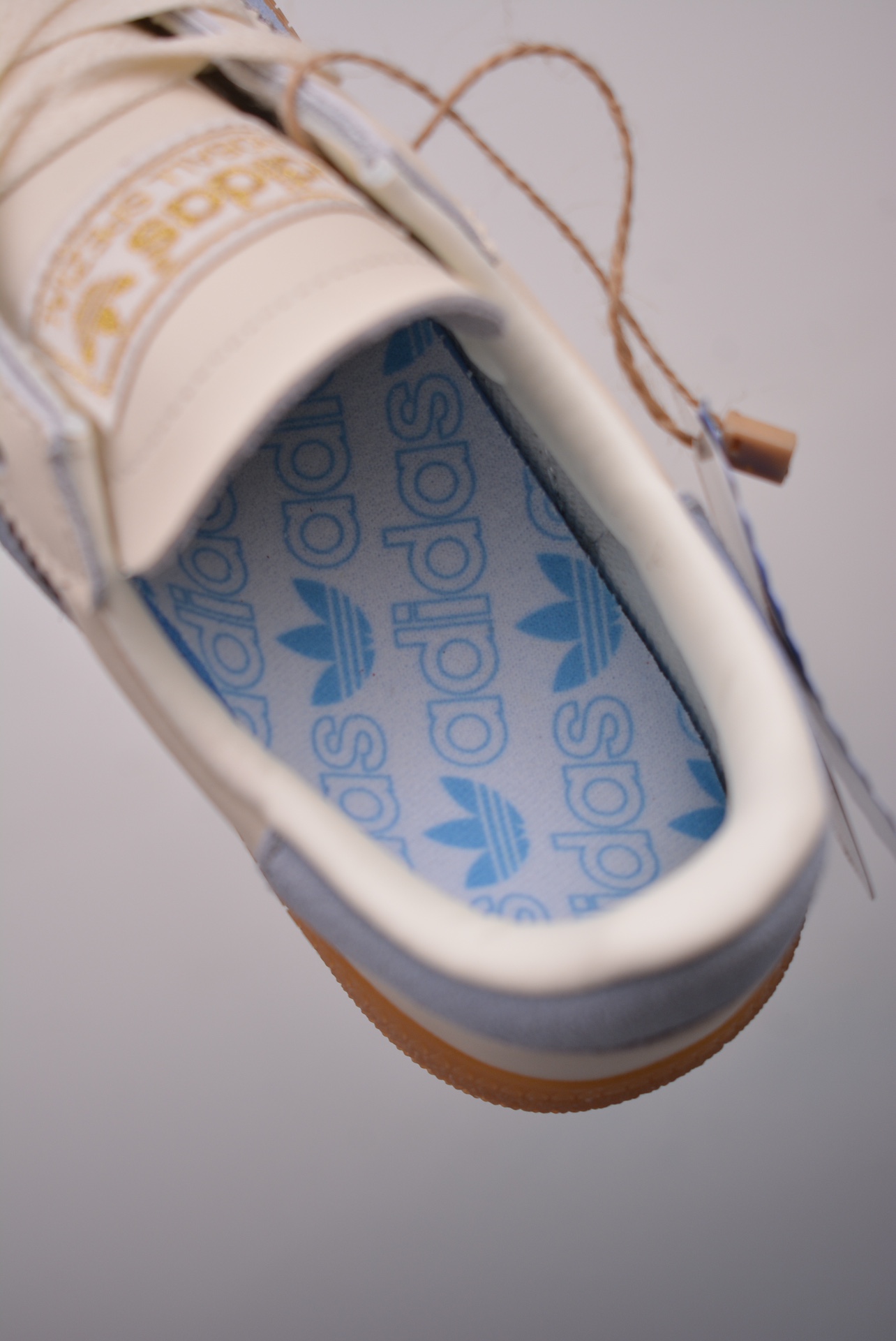 Adidas Handball Spezial light blue and white IE3710