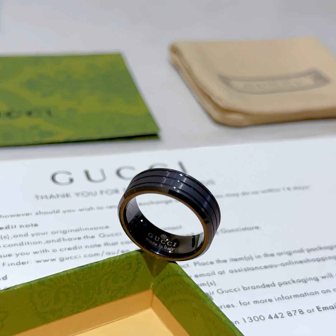 Gucci Black Line Ring