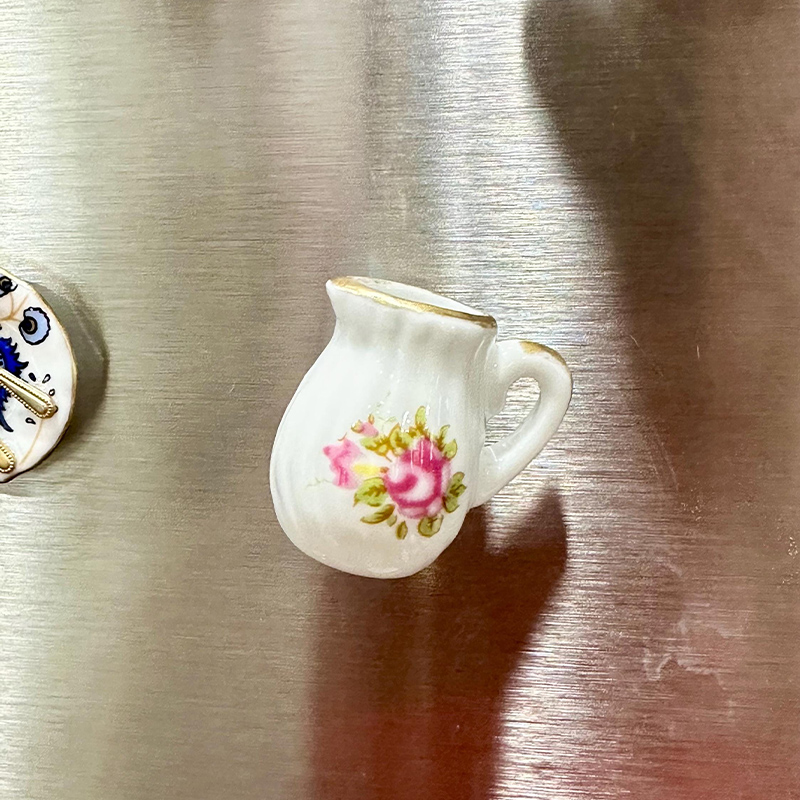 Ceramic Bud Vase Fridge Magnets
