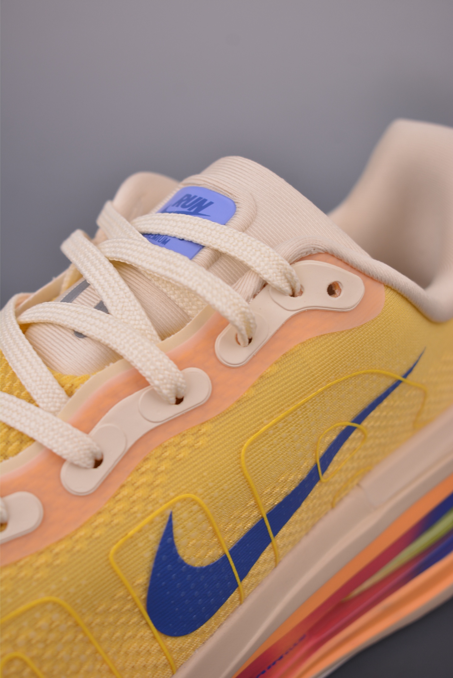 Nike Vomero Premium Air 