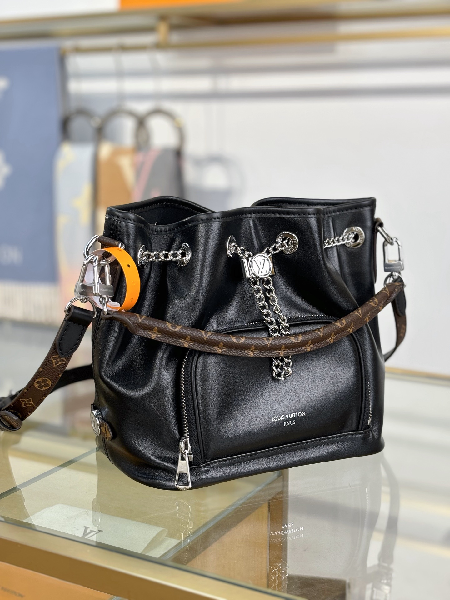 Louis Vuitton NO WAY VIBE Bag M14377