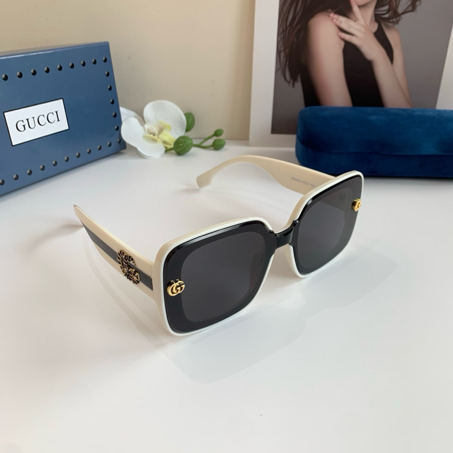Gucci Square Frame Sunglasses