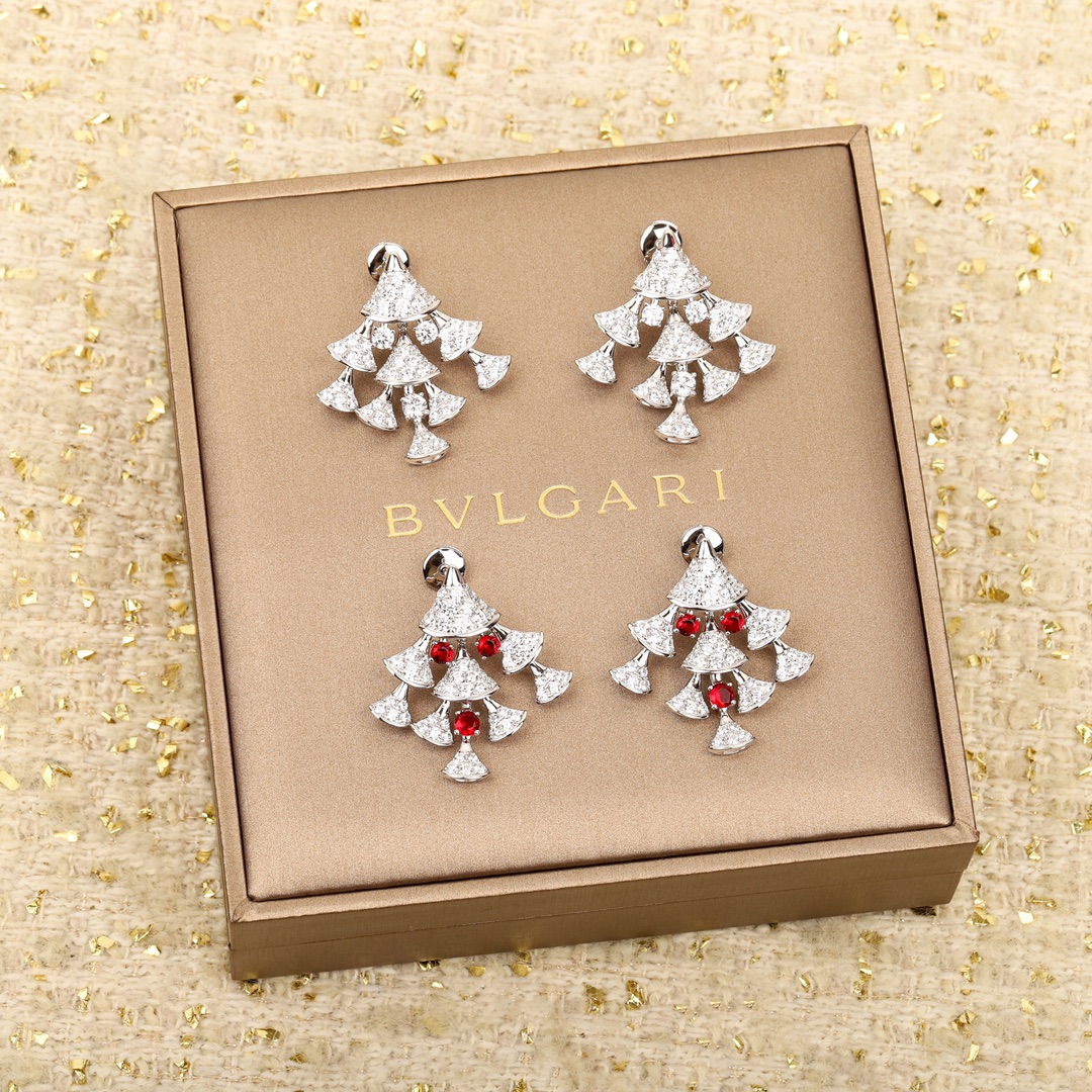 Bulgari fan-shaped diamond earrings