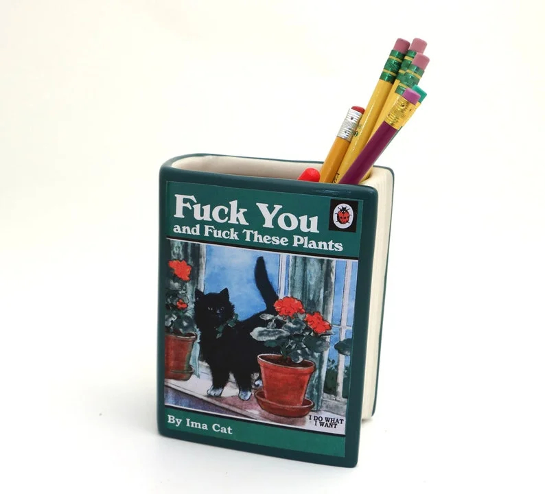 💖Last Day 70% OFF-Reading Vase/Pencil Holder
