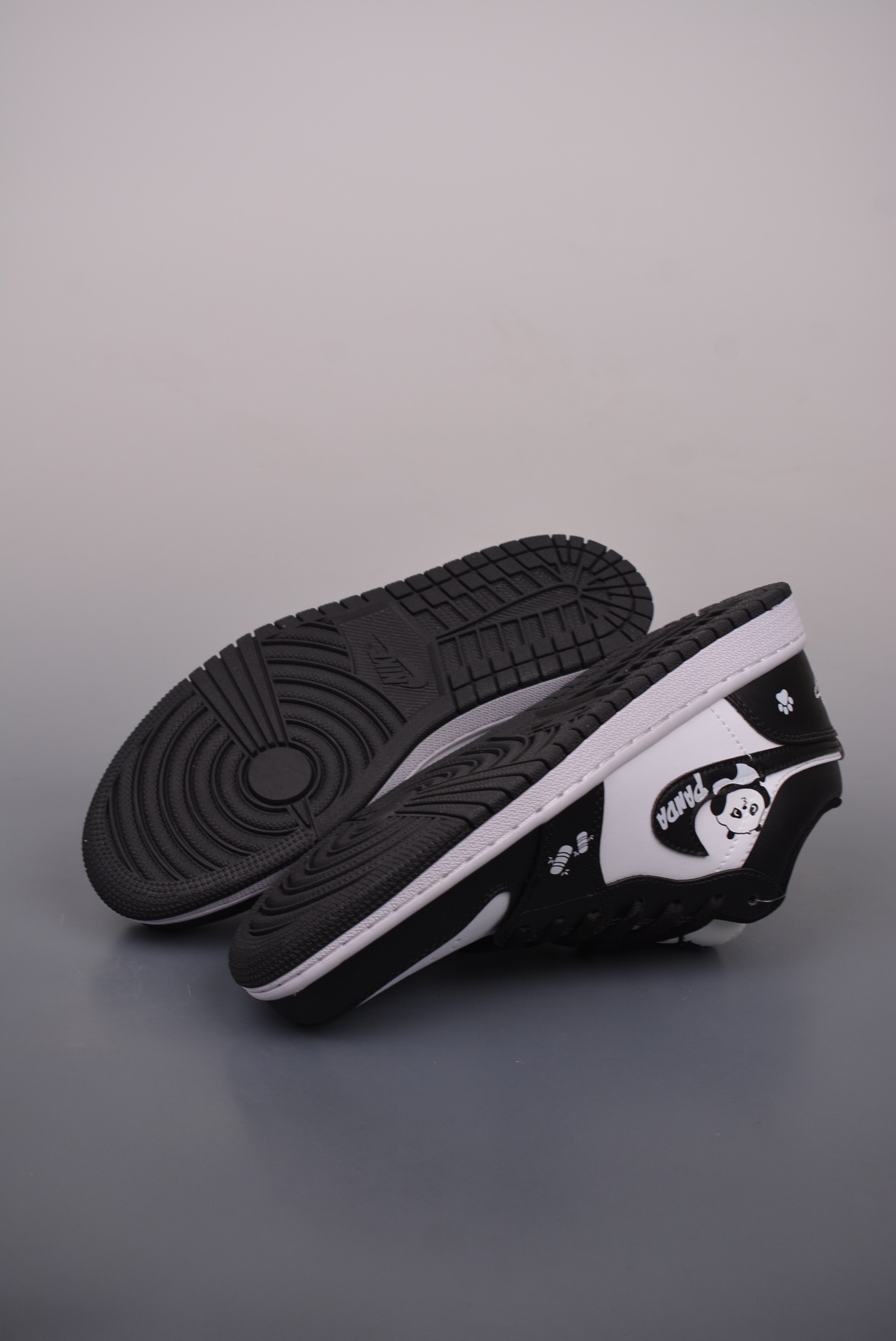 Air Jordan 1 Low SE Black White Panda DC0774-101