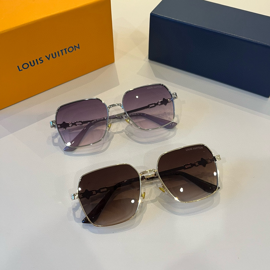 Louis Vuitton Round Frame Sunglasses