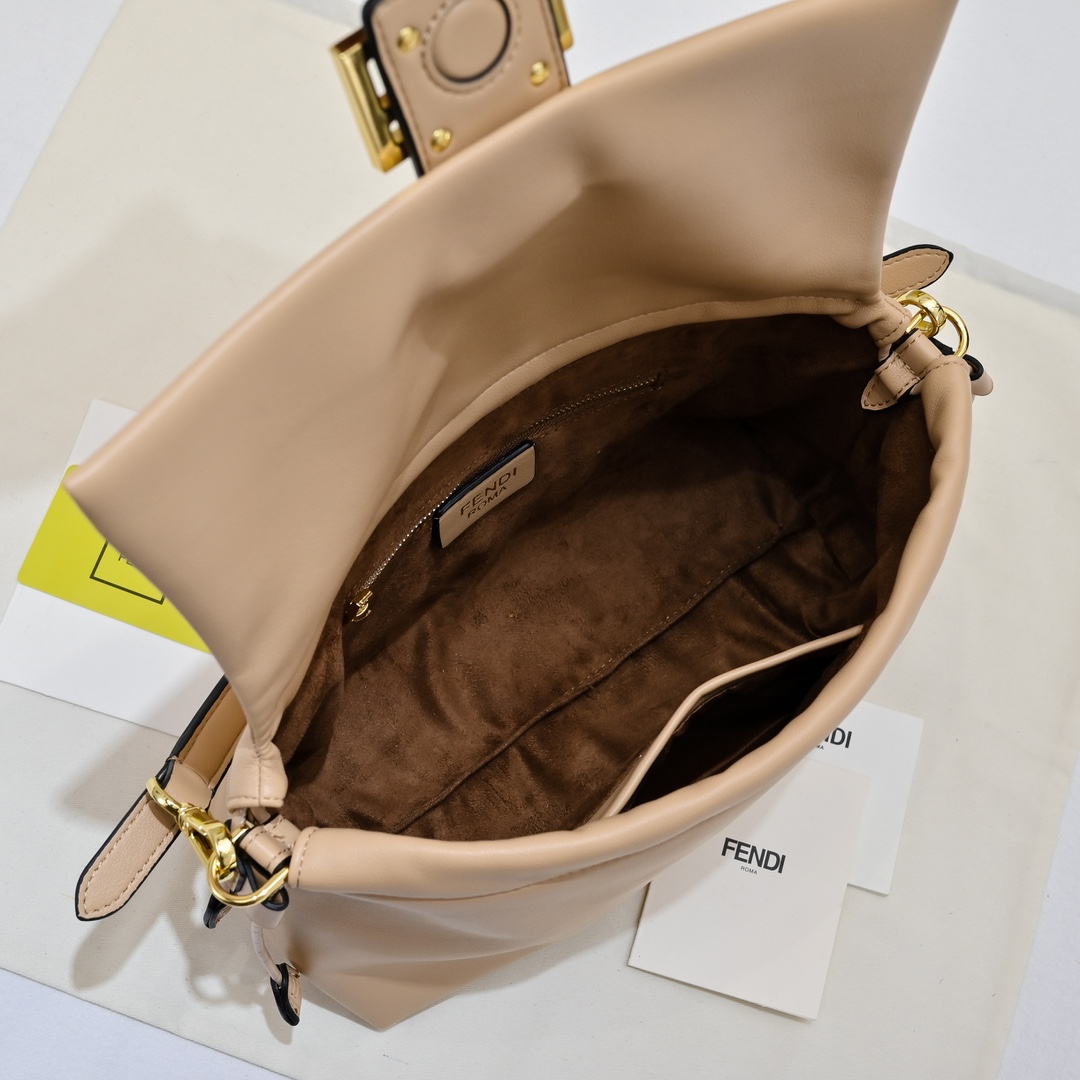 Fendi Mamma Baguette Handbag 83015B108