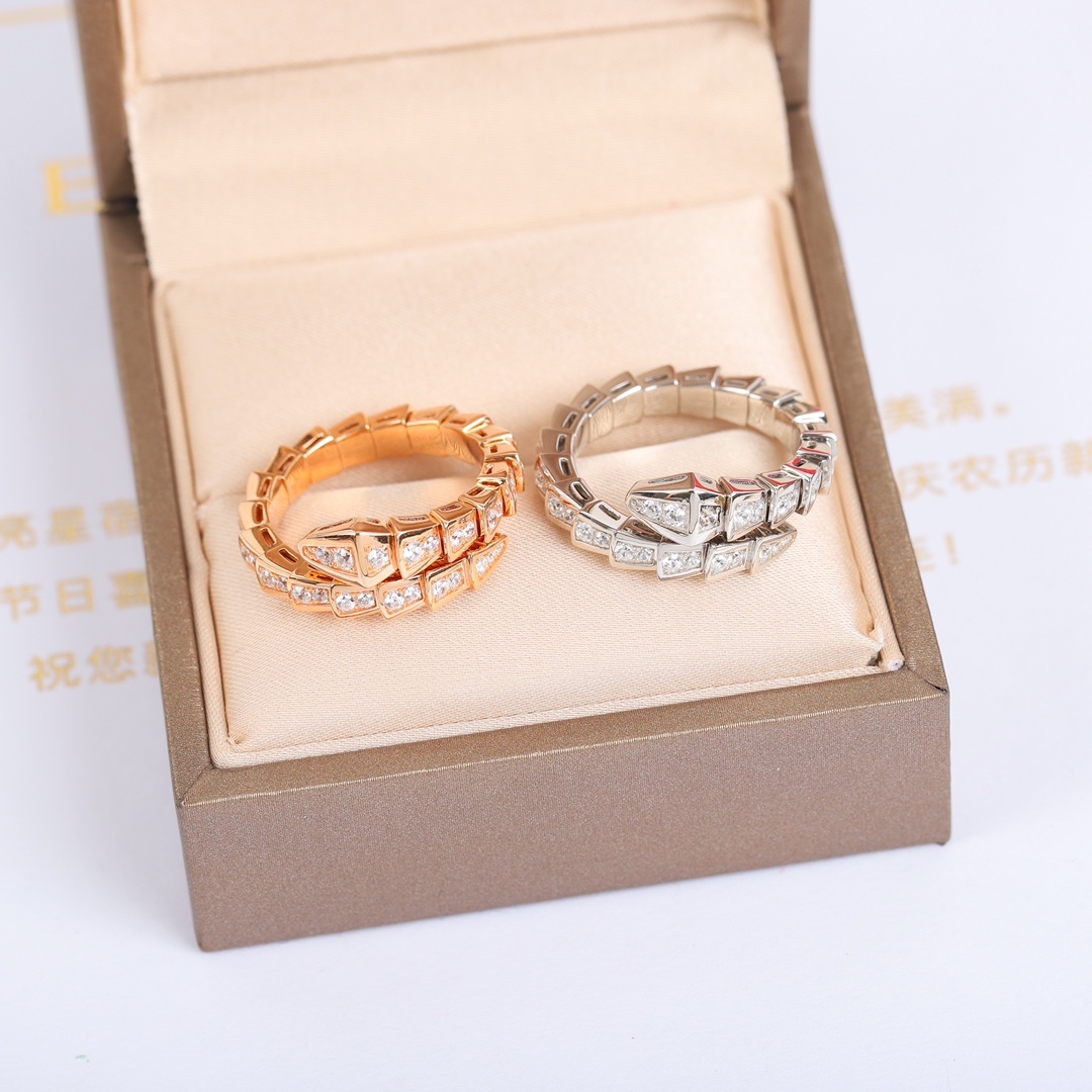 Bulgari full diamond snake bone ring