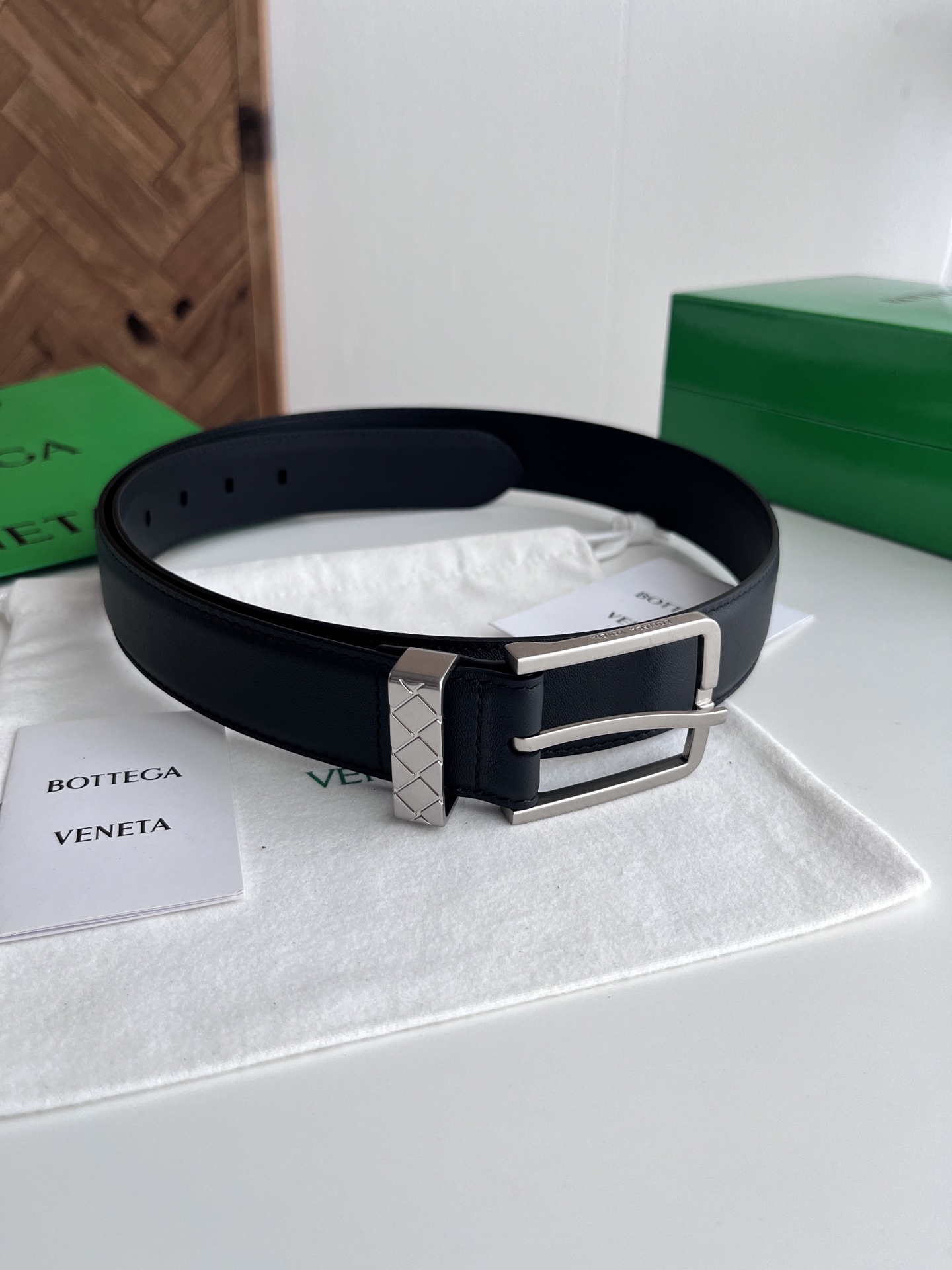 Bottega Veneta pin buckle cowhide double-sided belt 3.5cm wide