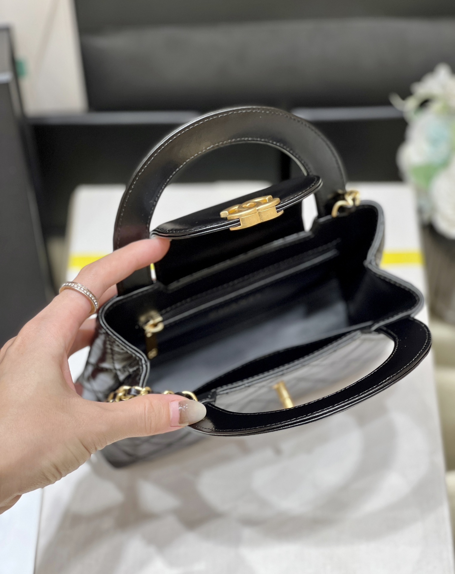Chanel 24P Kelly Handbag AS4416