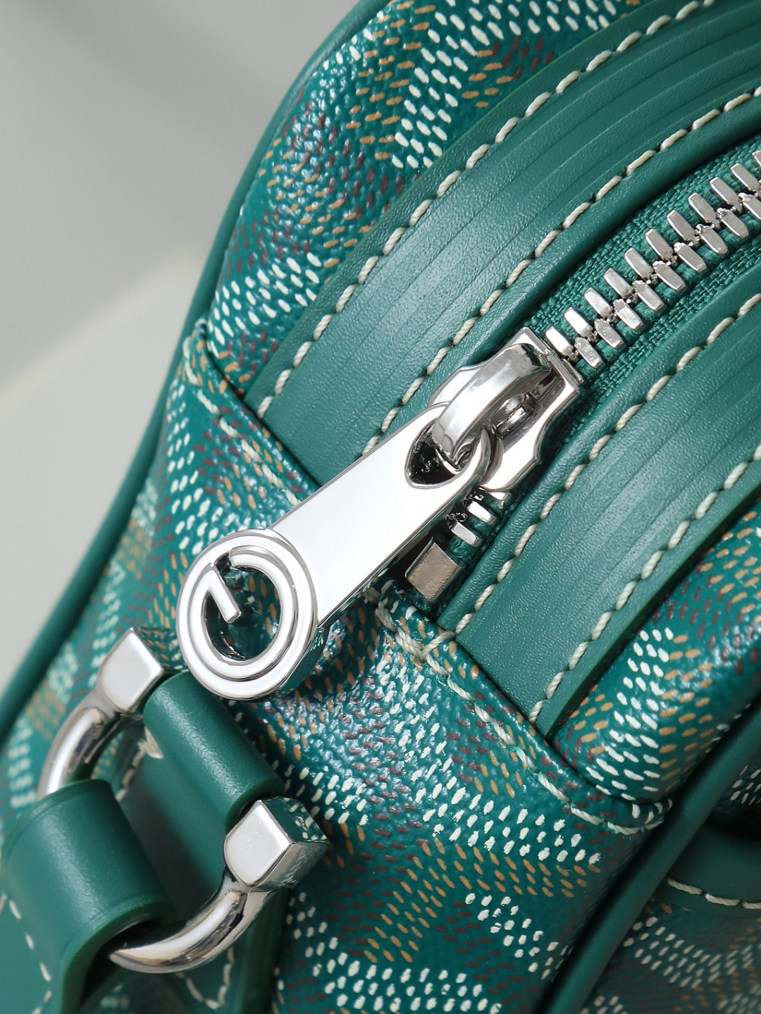 Goyard cavert camera bag 226