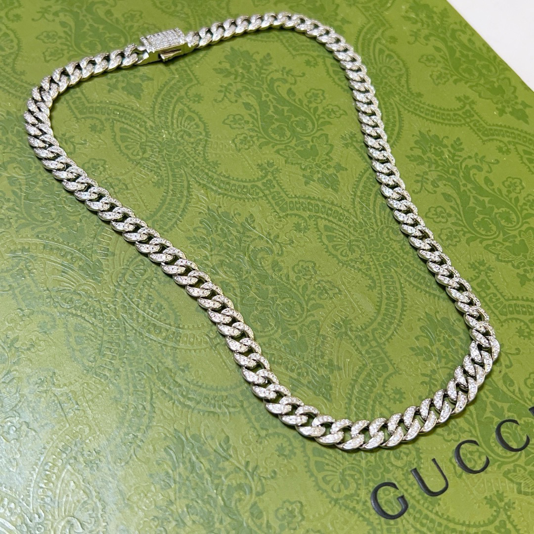 Gucci diamond chain necklace