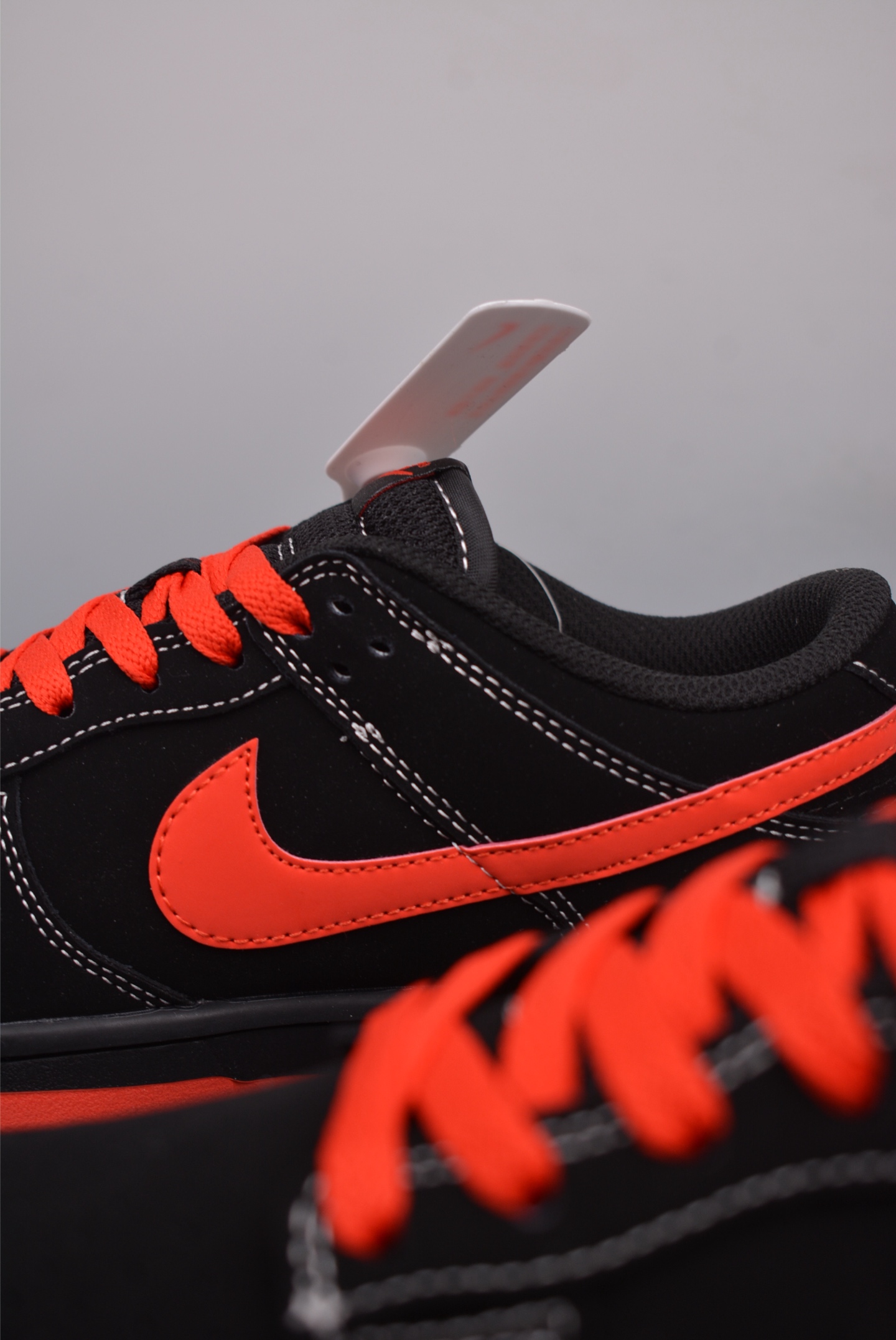 Stussy x Nike By You SB Dunk Low Retro SP Black and Red Embroidery KK1333-028