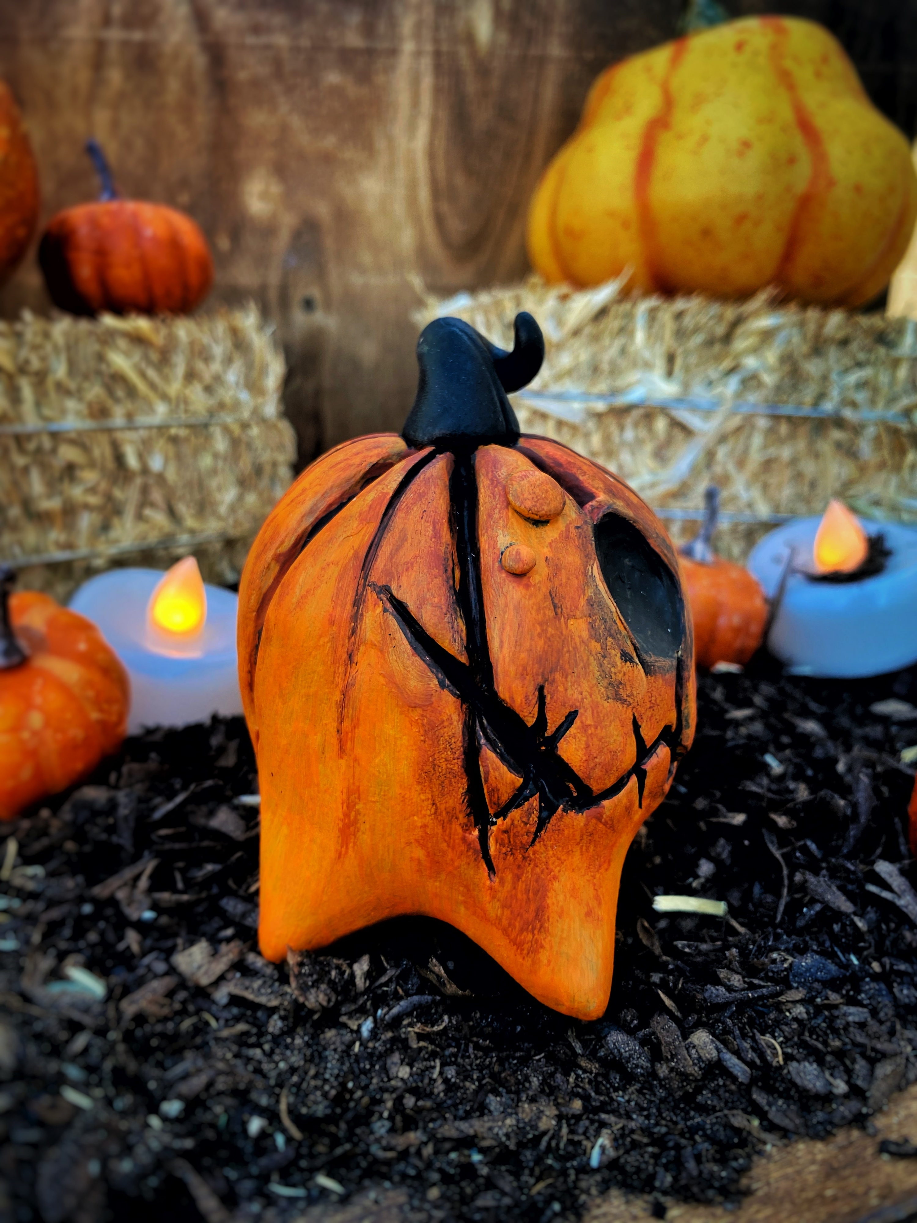 💥Daily Sales of 1000+🔥Puppy Pumpkin 🎃 Sculpture