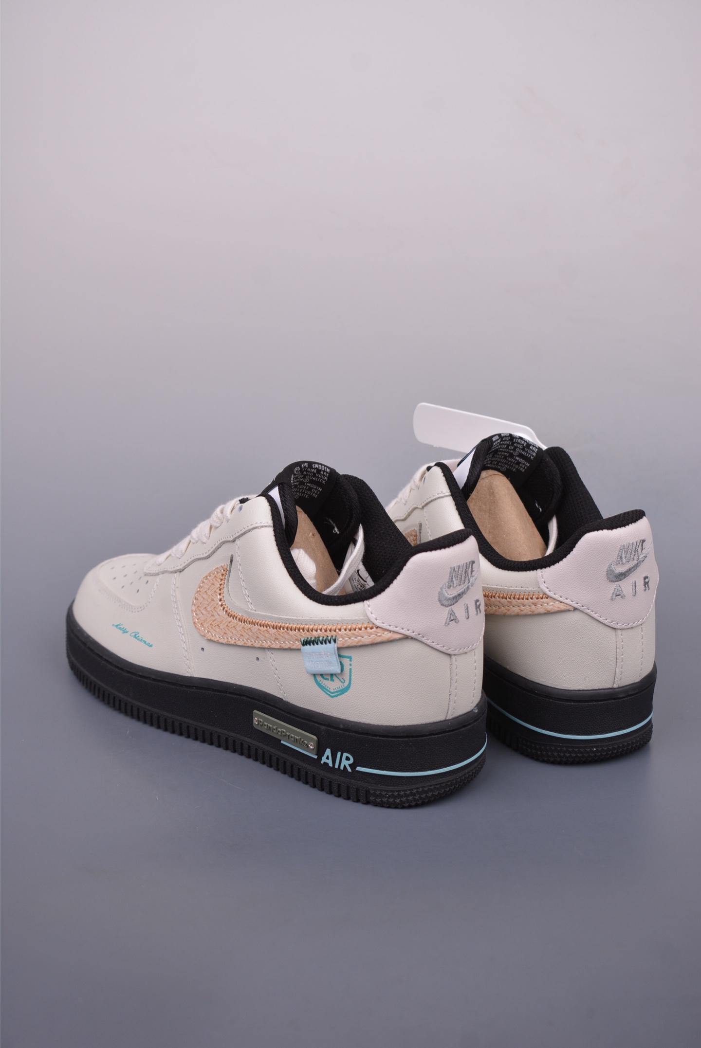 Nike Air Force 1 Low 