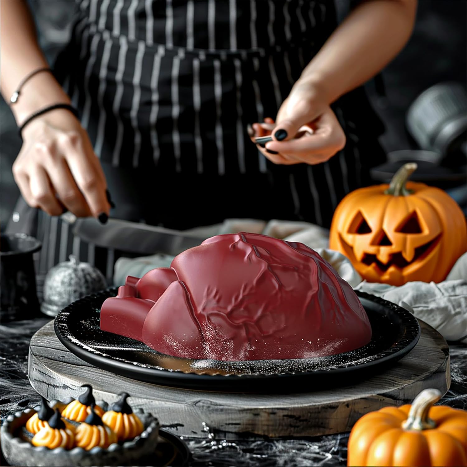 Halloween Bakeware-Haunted Skull Cakelet Pan