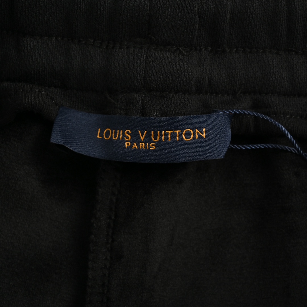 Louis Vuitton 24Fw embroidered logo fleece trousers