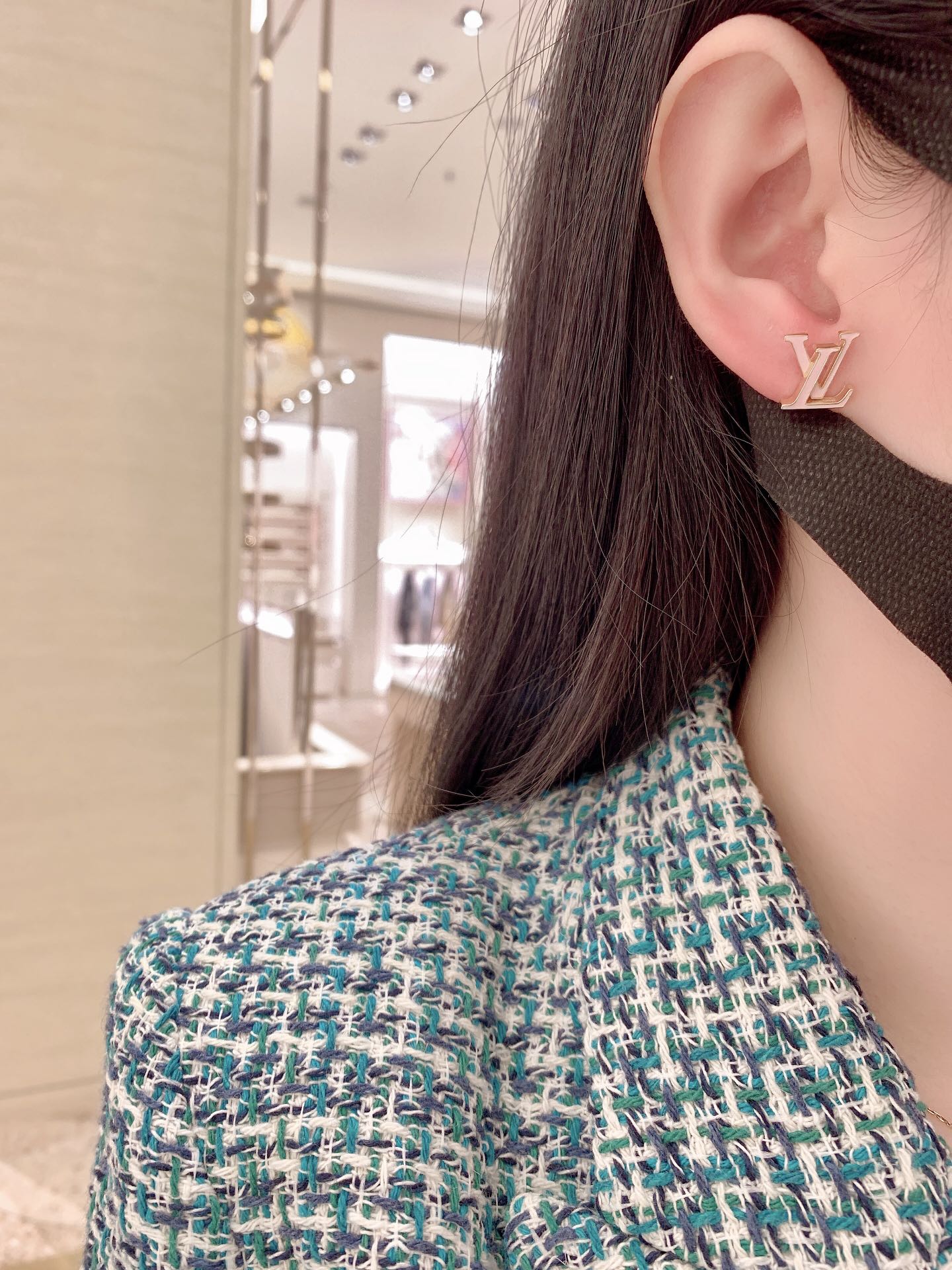 Louis Vuitton Pink Set Earrings