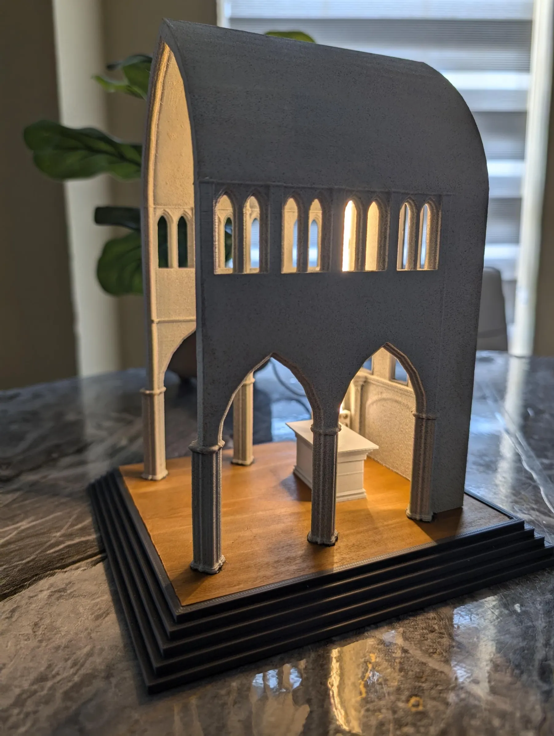 Church Lamp – Jesus Crucified