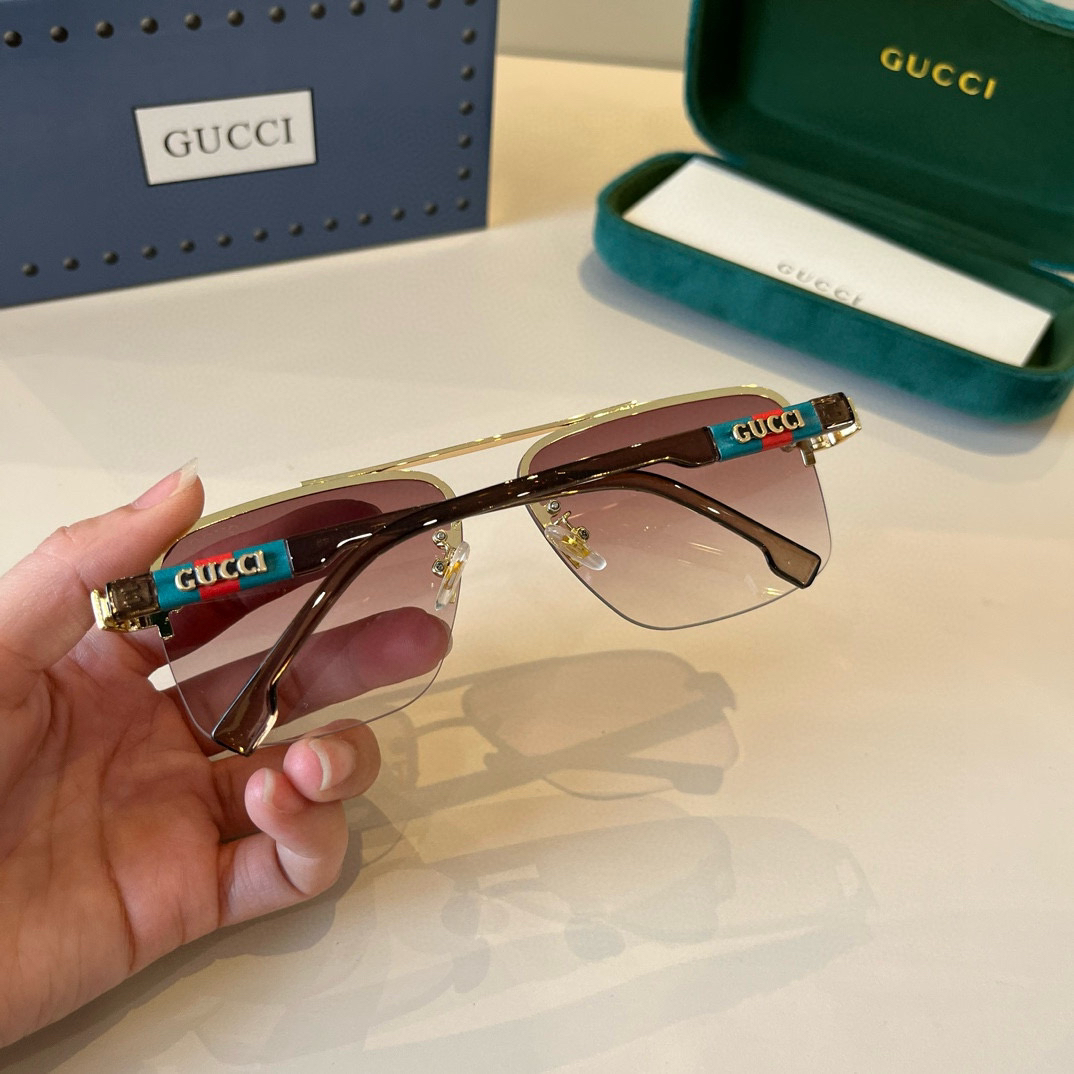 Gucci Square Frame Sunglasses