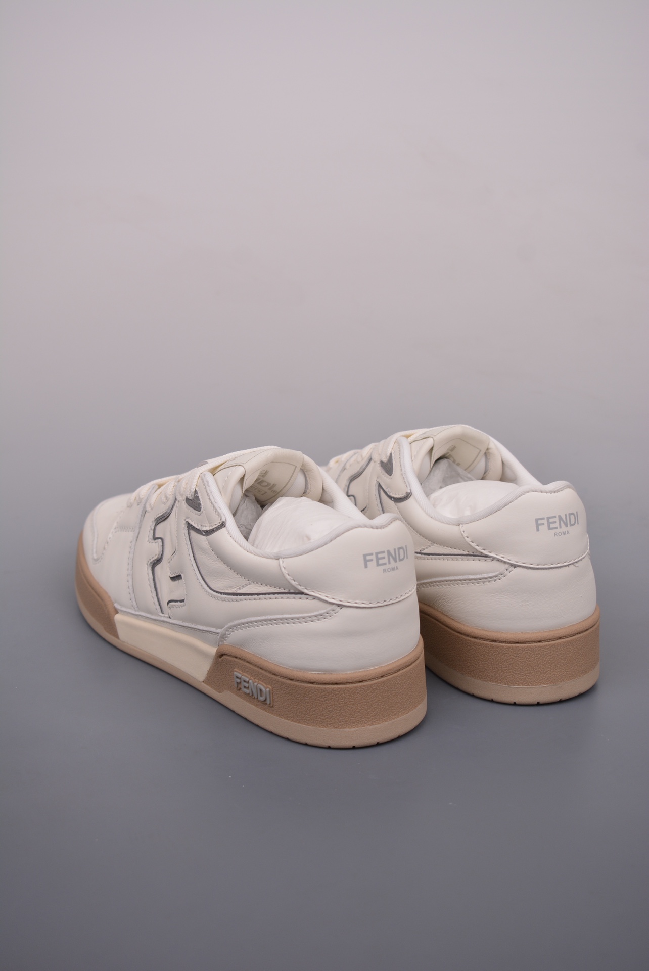 Fendi Match Sneaker Low Velcro Leather Off-White 7E1493AHH2F1FHS