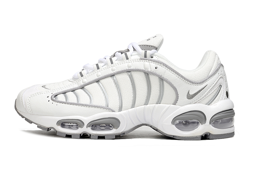 Air Max TailWind 4