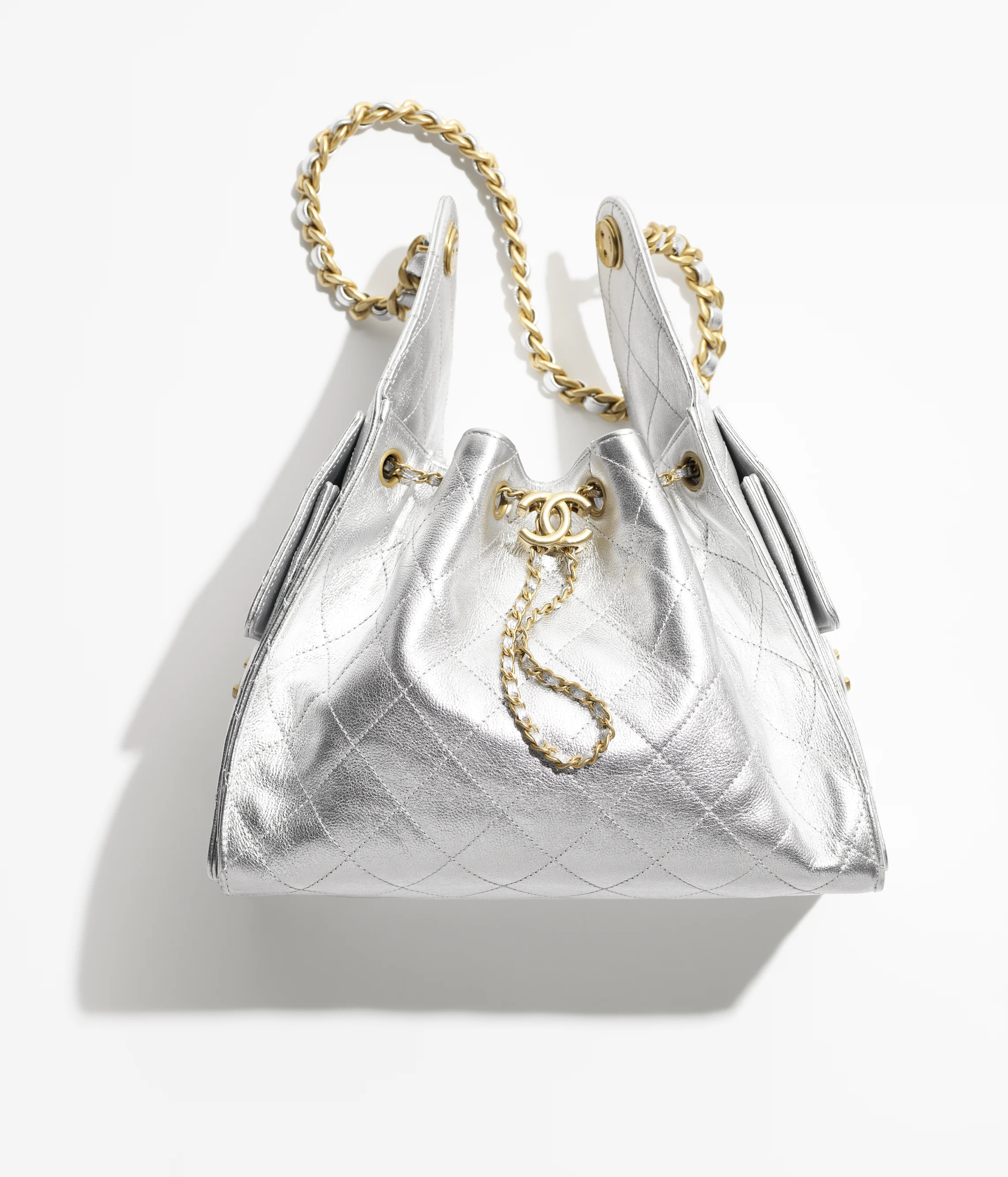 Chanel Small 25 Grained Calfskin & Gold-Tone Metal Silver AS5293-B20405-NZV67